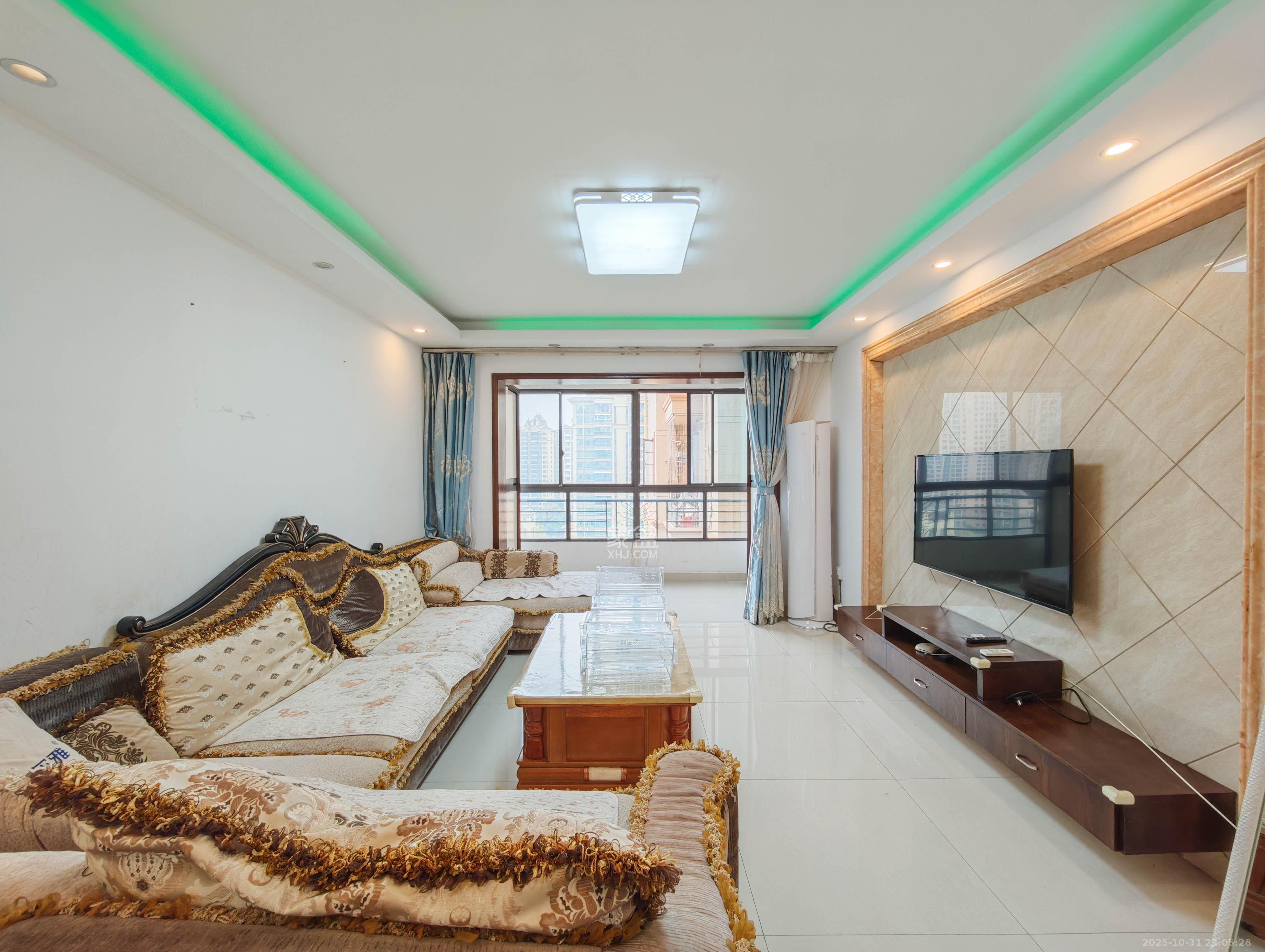 宏聚地中海  3室2厅2卫    115.0万