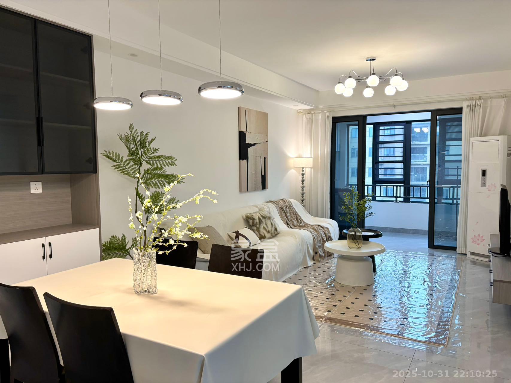 澳海月亮湾  3室2厅1卫    2200.0元/月 澳海月亮湾  3室2厅1卫    2200.0元/月室内图