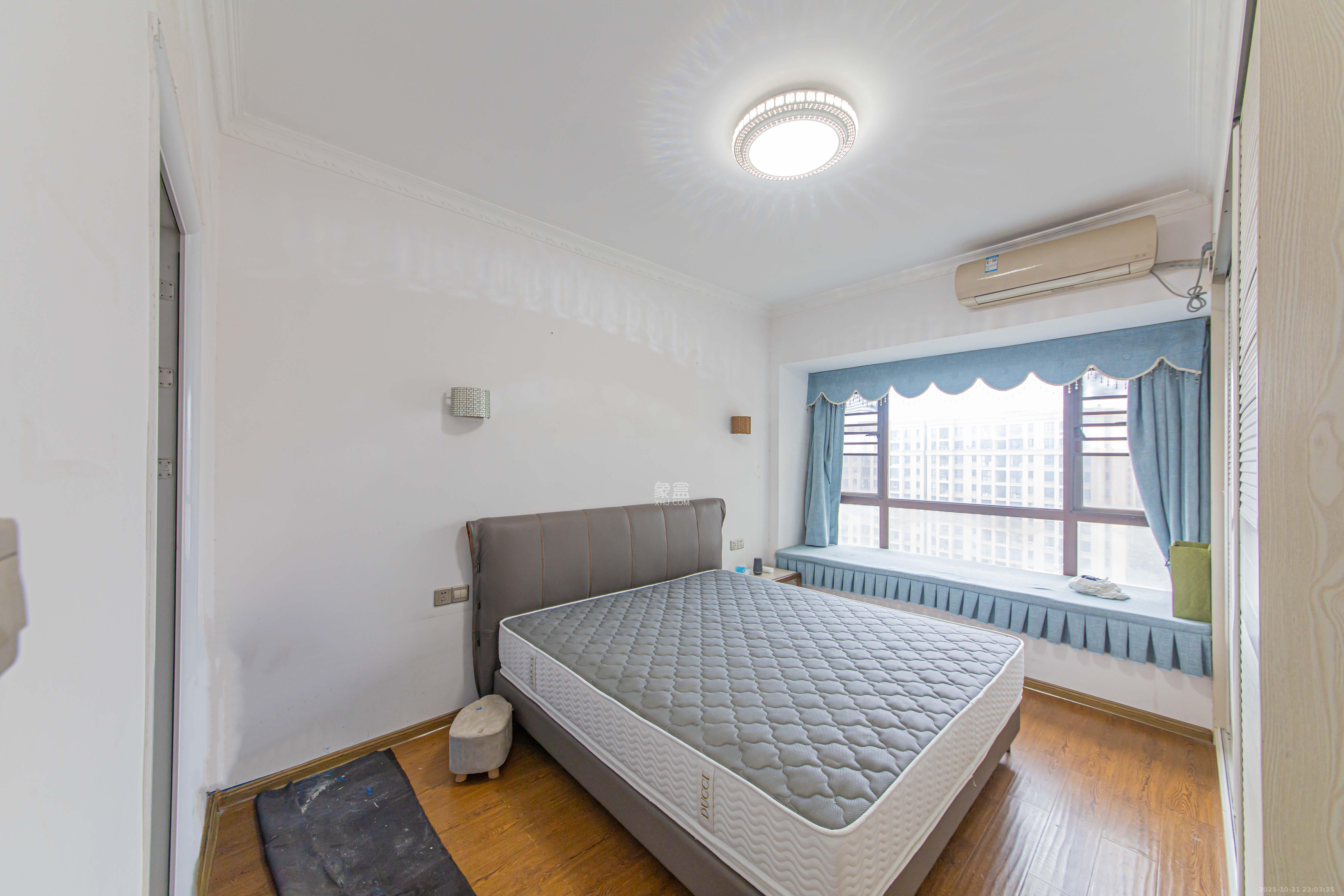 金房奥斯卡 4室2厅1卫 113.0万 金房奥斯卡 4室2厅1卫 113.0万卧室