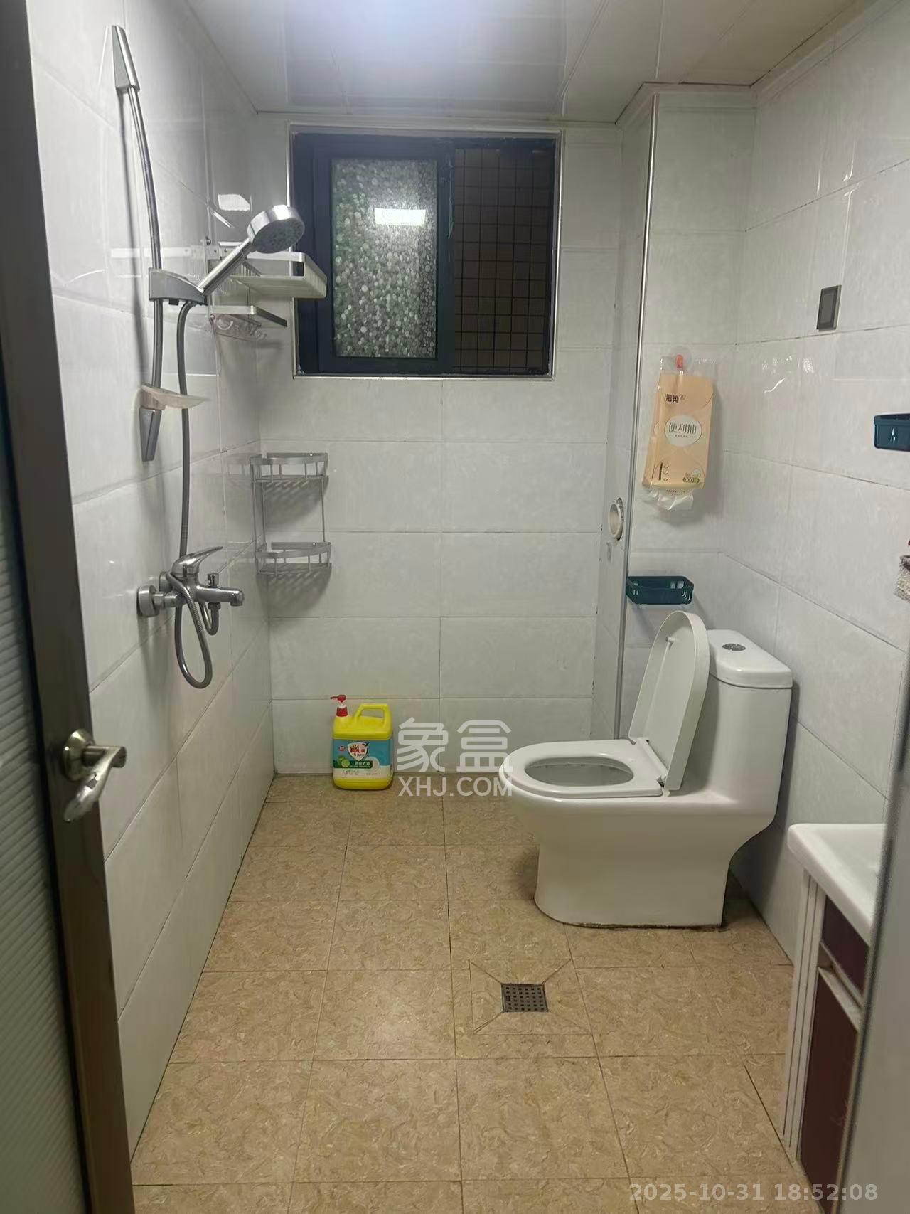 锦湘国际星城三期(锦绣苑) 2室2厅1卫 2400.0元/月 锦湘国际星城三期(锦绣苑) 2室2厅1卫 2400.0元/月室内图