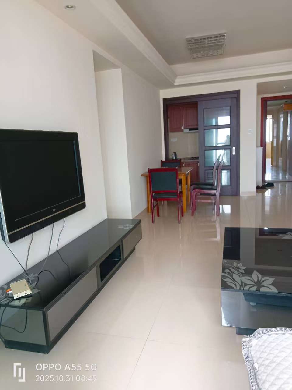 碧桂园  3室2厅1卫    1500.0元/月室内图