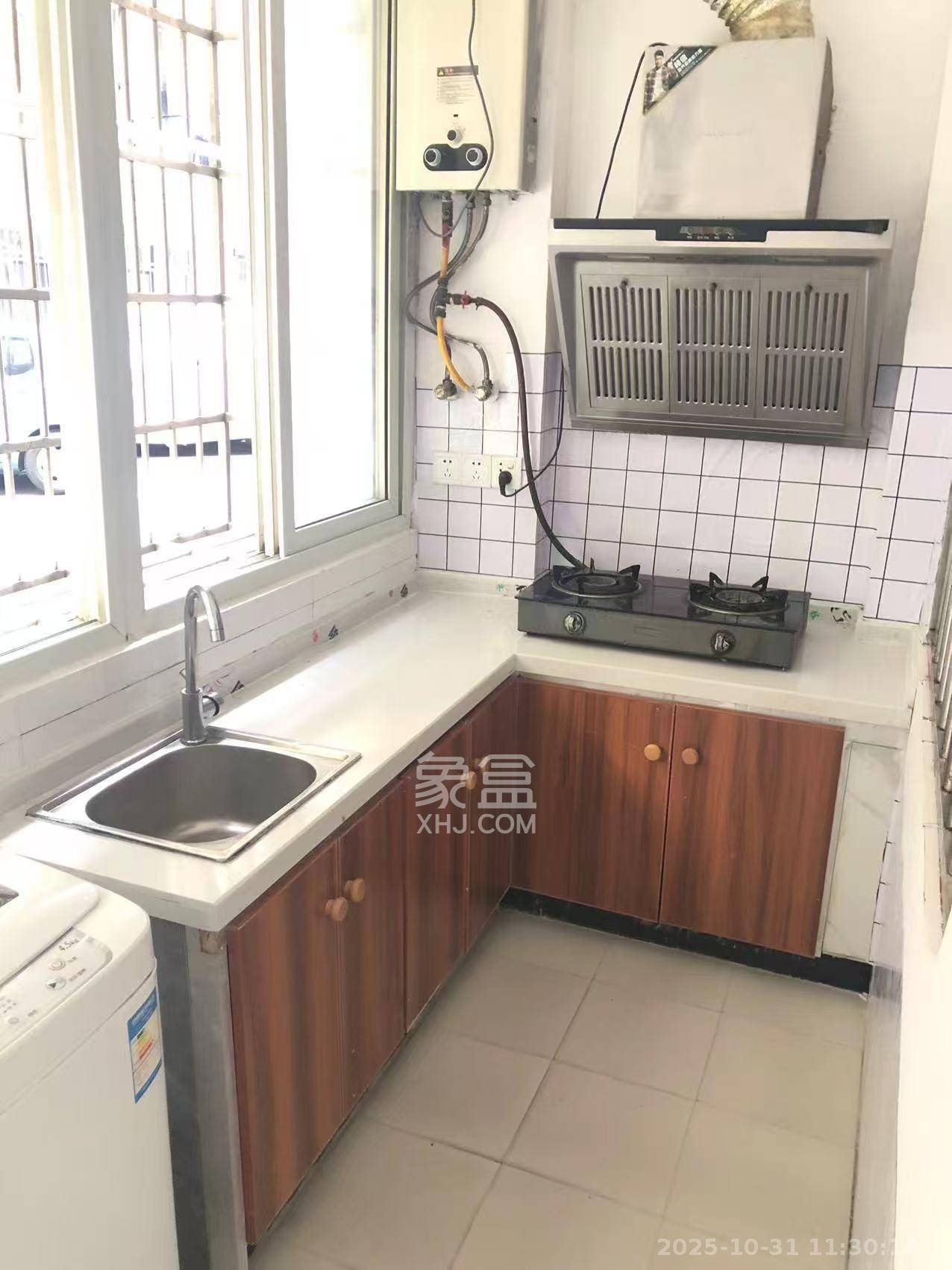 长勘小区  1室1厅1卫    1500.0元/月室内图