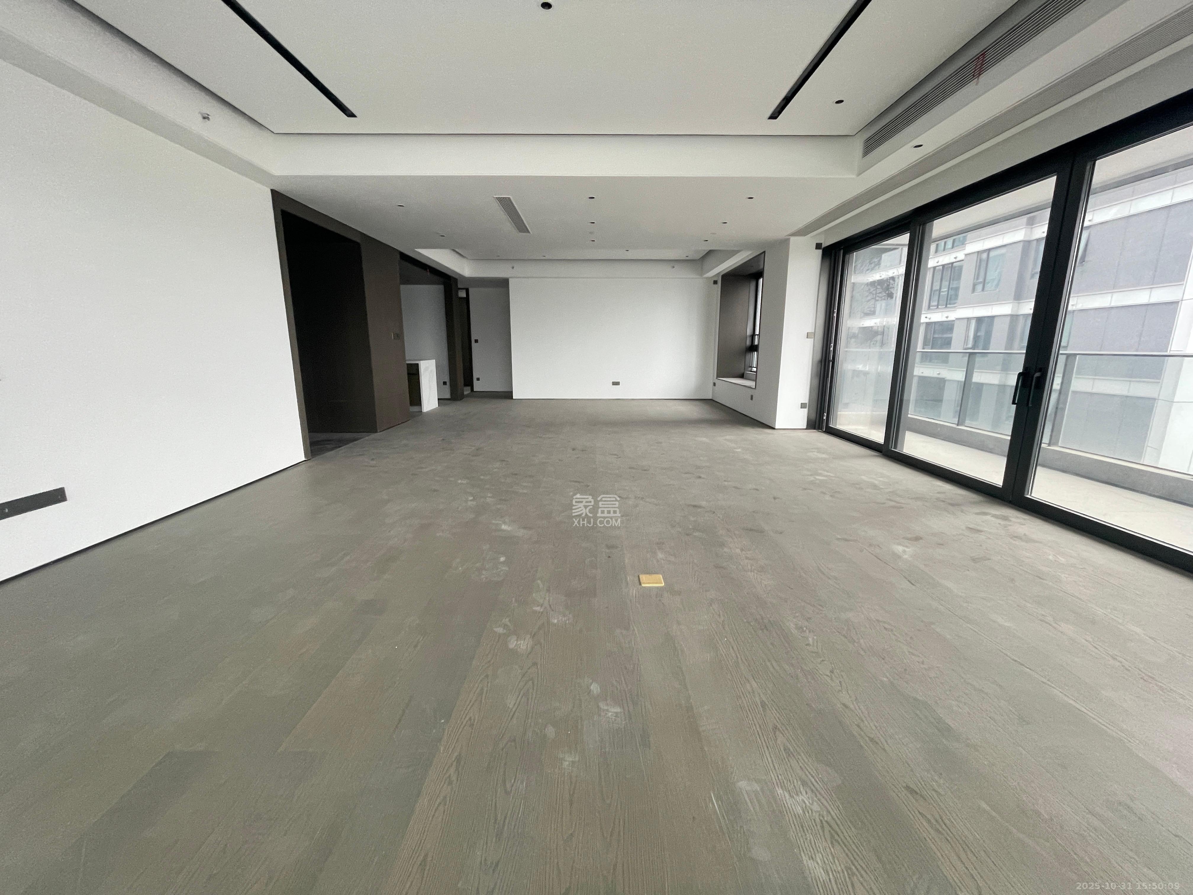 万科瑧湾汇  4室2厅4卫    20000.0元/月室内图