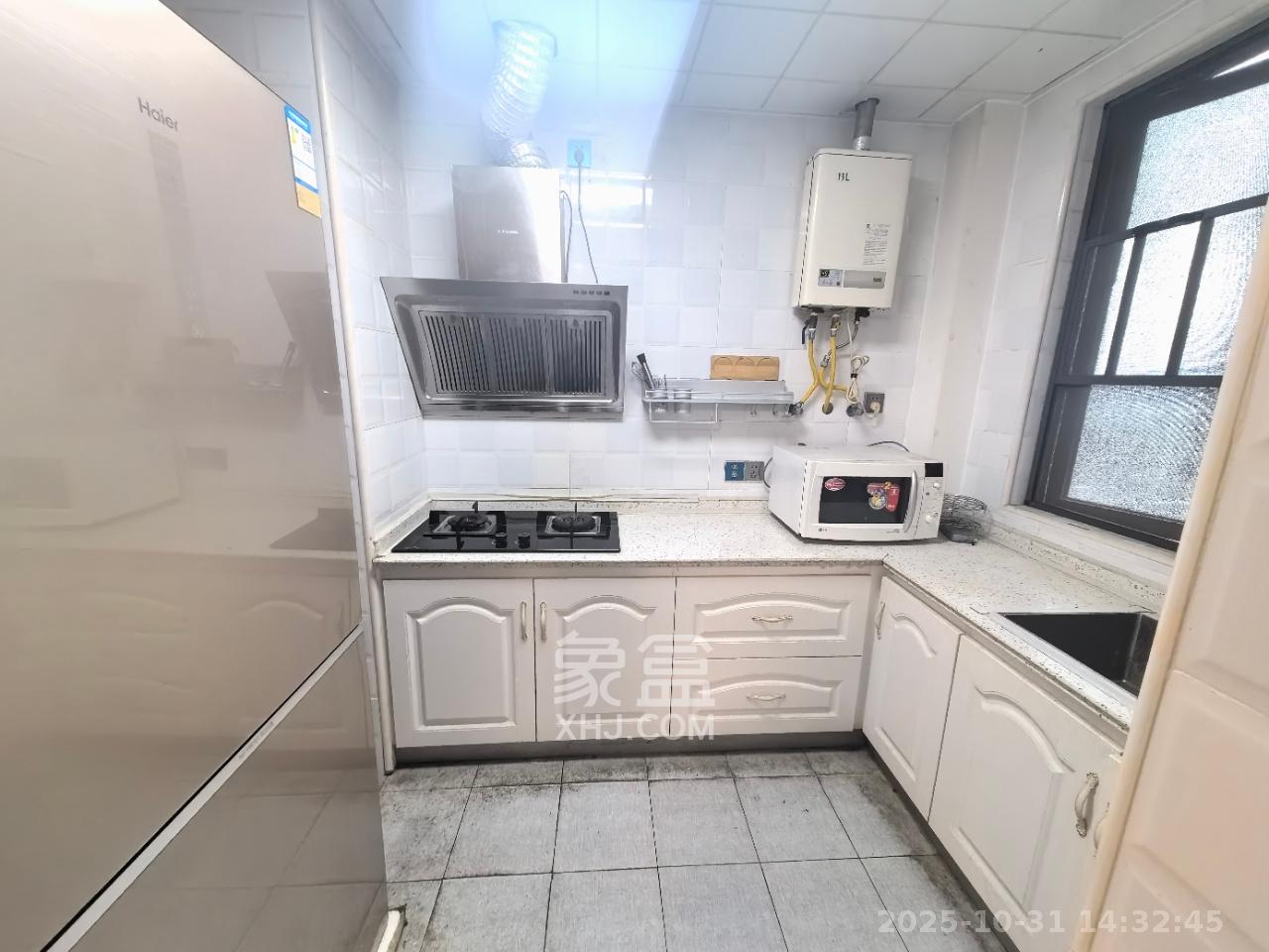 海伦堡爱ME城市  3室2厅2卫    2300.0元/月室内图