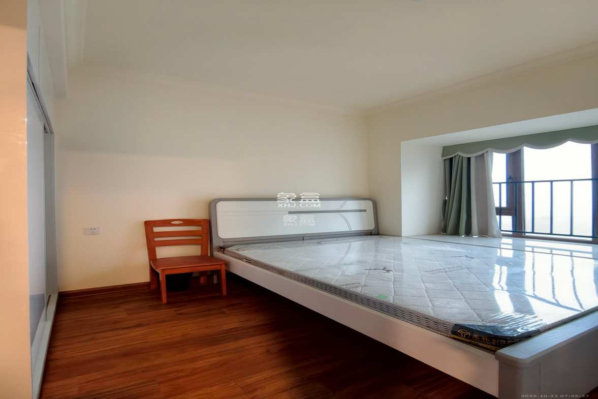 碧桂园翘楚棠 4室2厅2卫 2500.0元/月 碧桂园翘楚棠 4室2厅2卫 2500.0元/月室内图