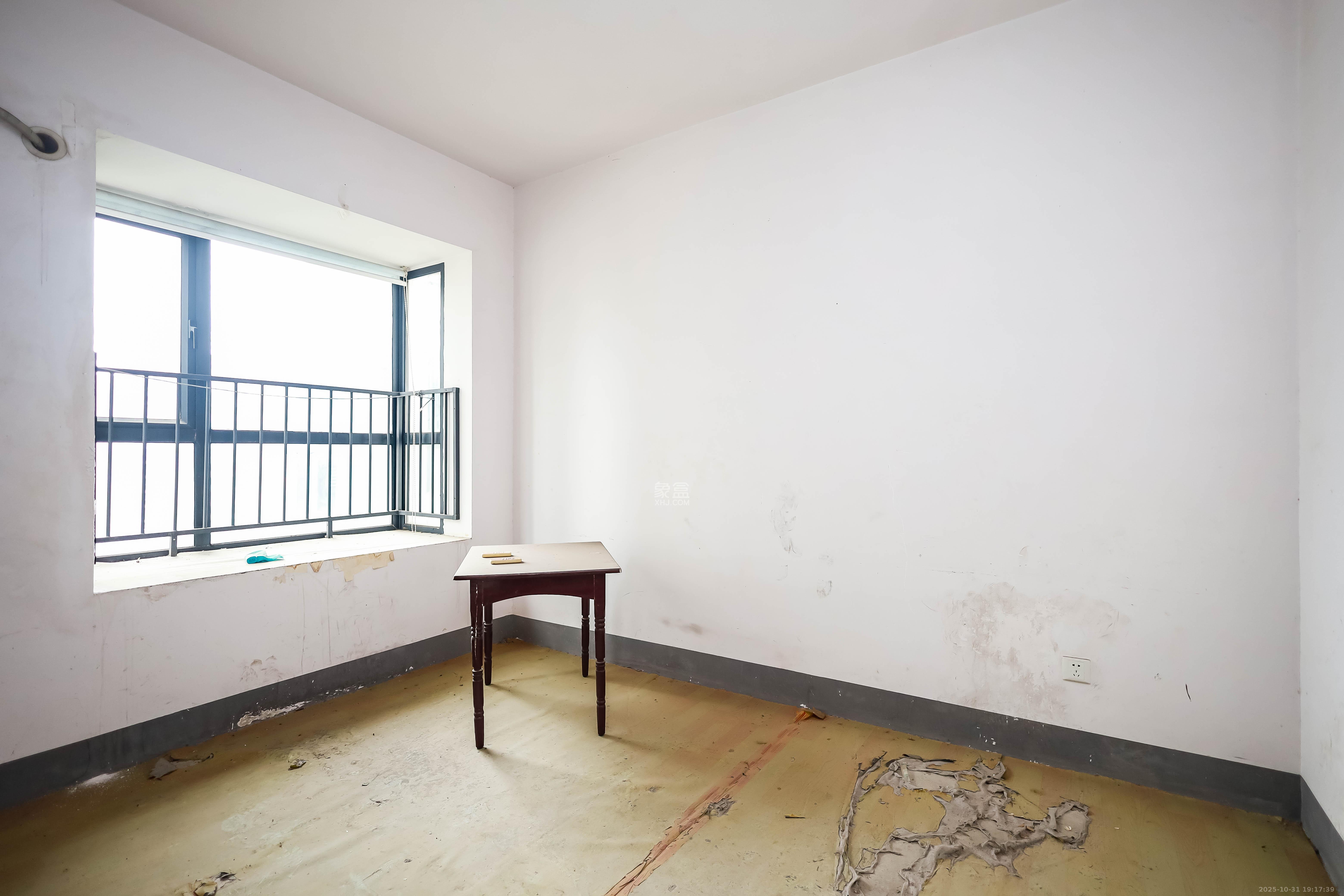 莱茵城 3室2厅1卫 88.0万 莱茵城 3室2厅1卫 88.0万卧室