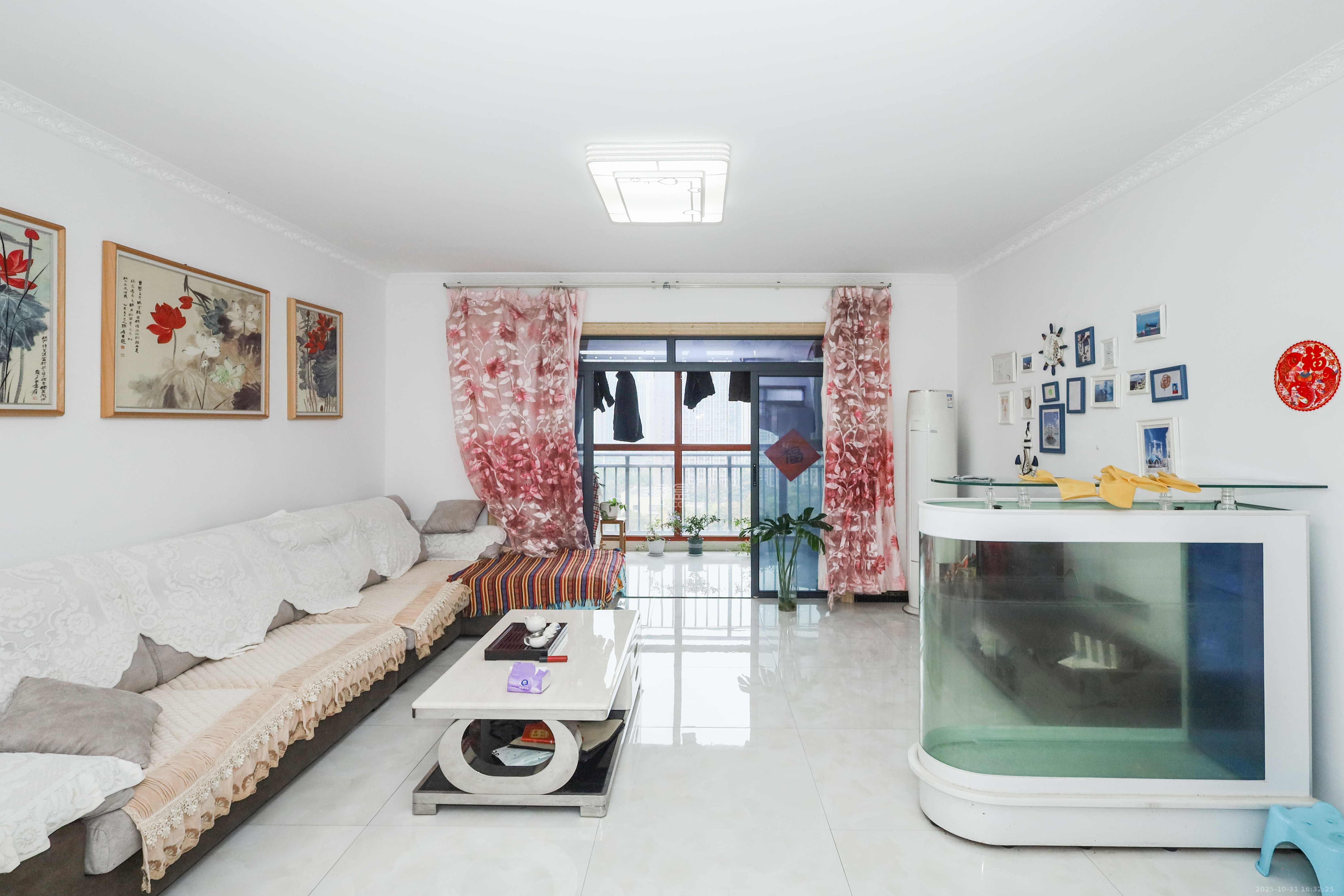 润芳园  4室2厅2卫    120.0万 润芳园  4室2厅2卫    120.0万