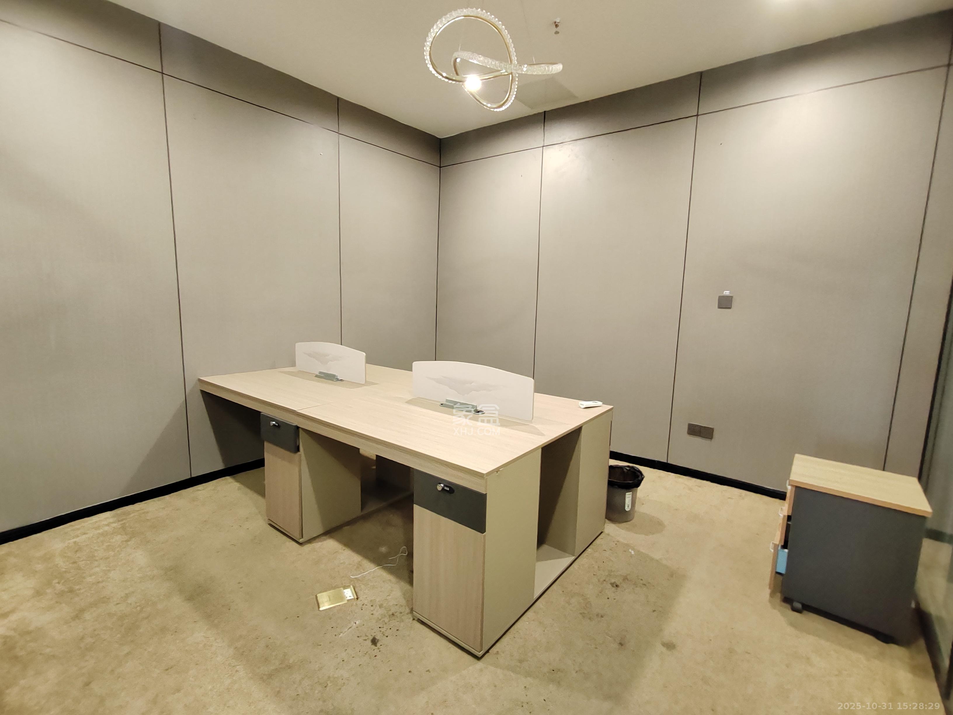 星雅美辰   169.0㎡      6500.0元/月室内图