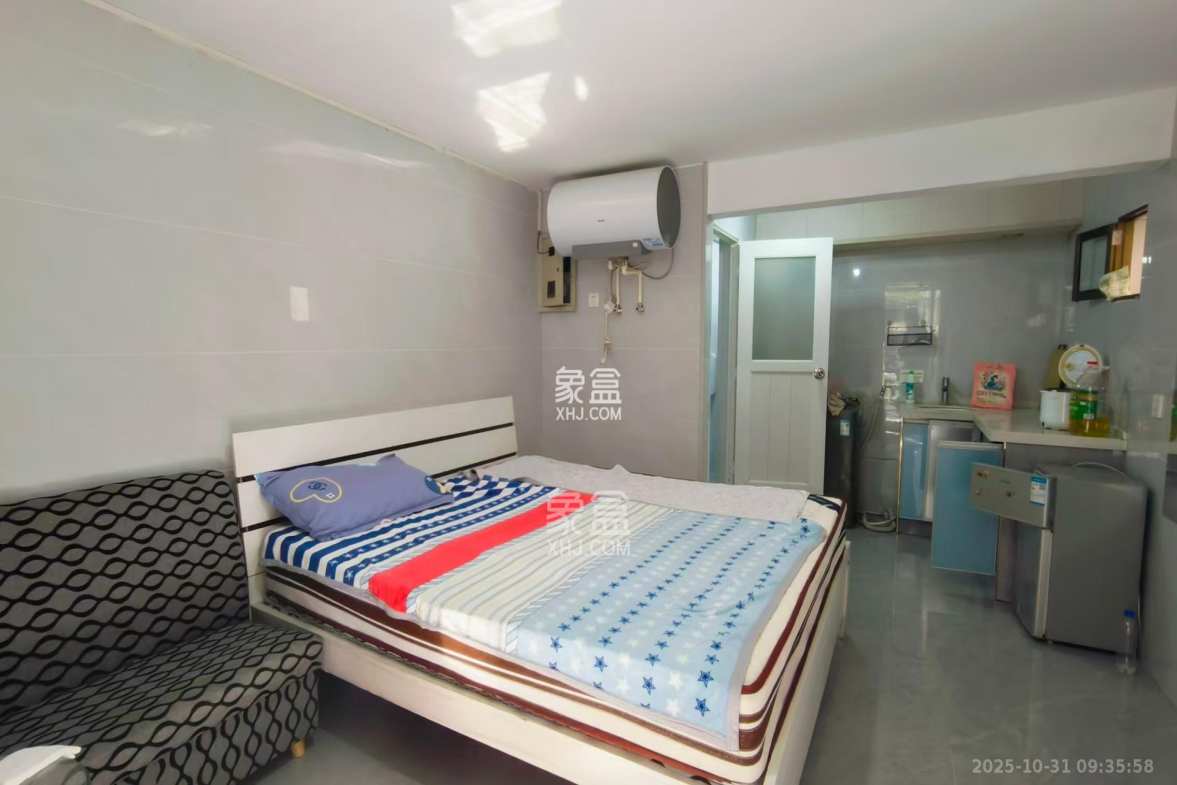 雄海花园 1室1厅1卫 1100.0元/月 雄海花园 1室1厅1卫 1100.0元/月室内图