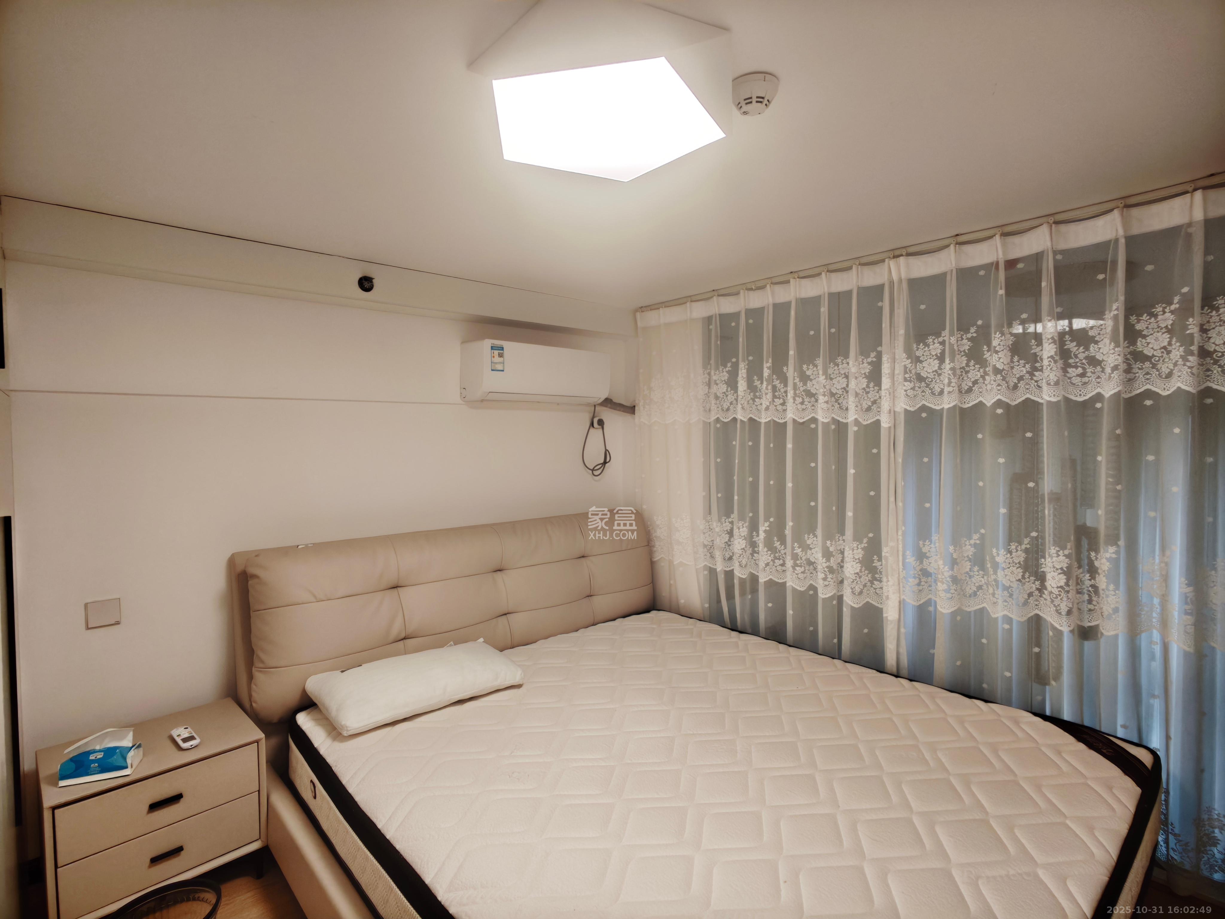 南益名士豪庭  2室1厅1卫    2200.0元/月室内图