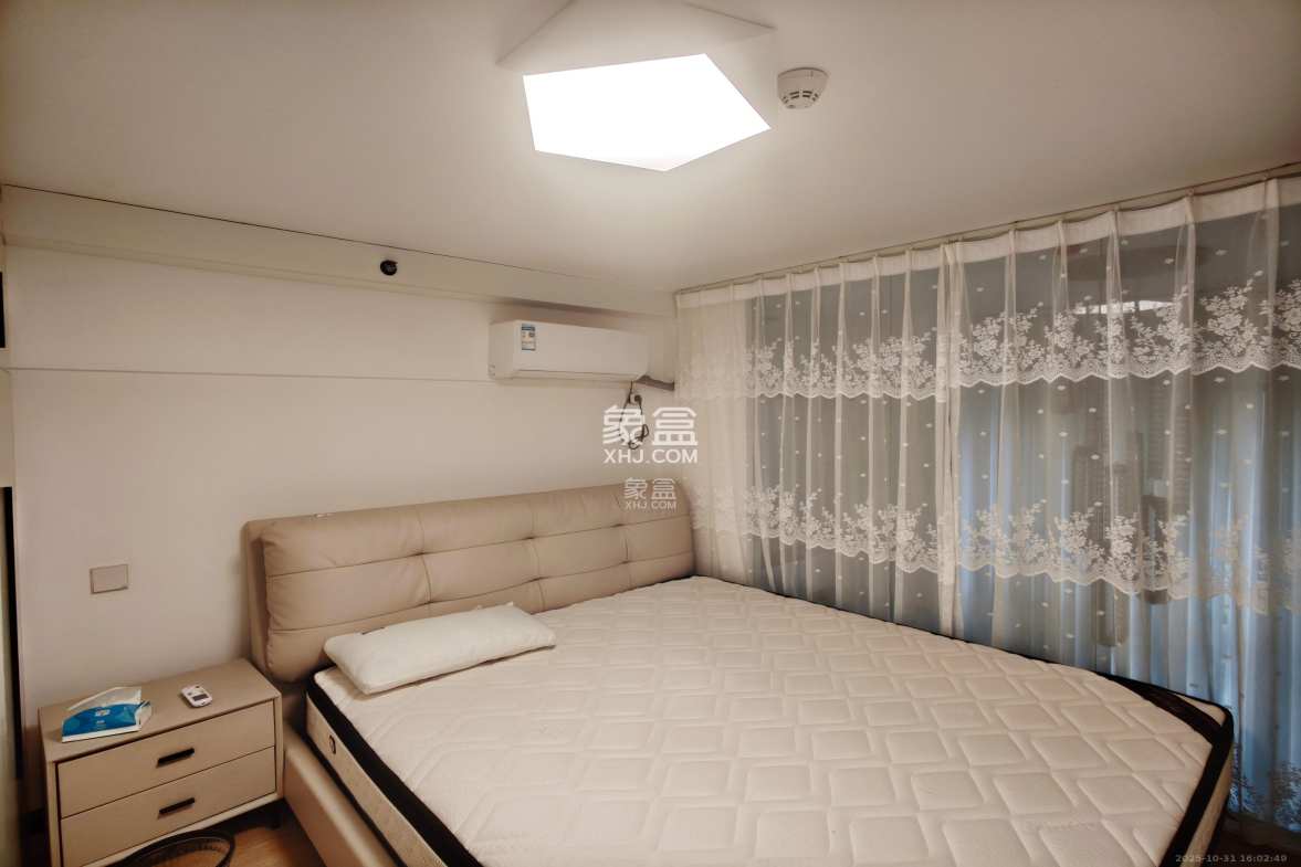 南益名士豪庭 2室1厅1卫 2200.0元/月 南益名士豪庭 2室1厅1卫 2200.0元/月室内图