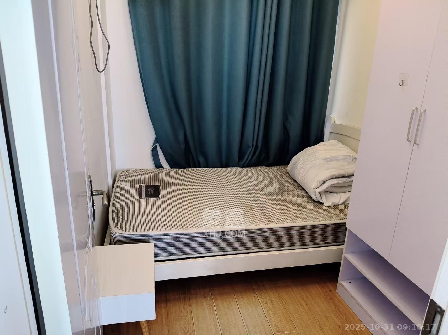 叠彩兰亭 3室2厅1卫 2300.0元/月 叠彩兰亭 3室2厅1卫 2300.0元/月室内图