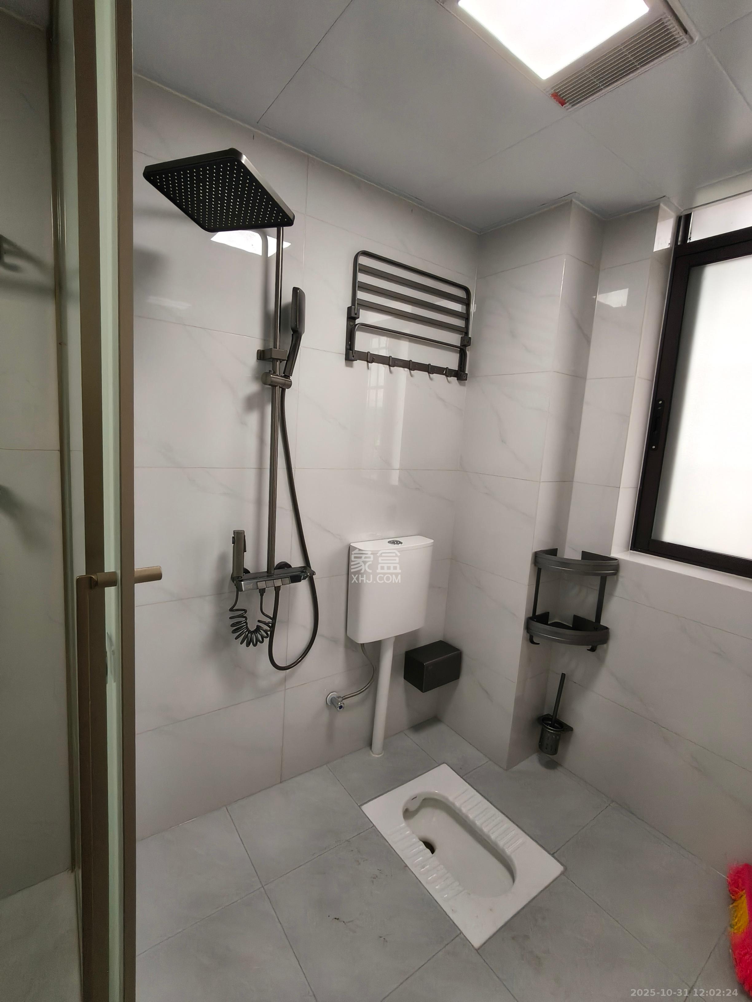 和景家园一期  2室2厅1卫    1850.0元/月室内图