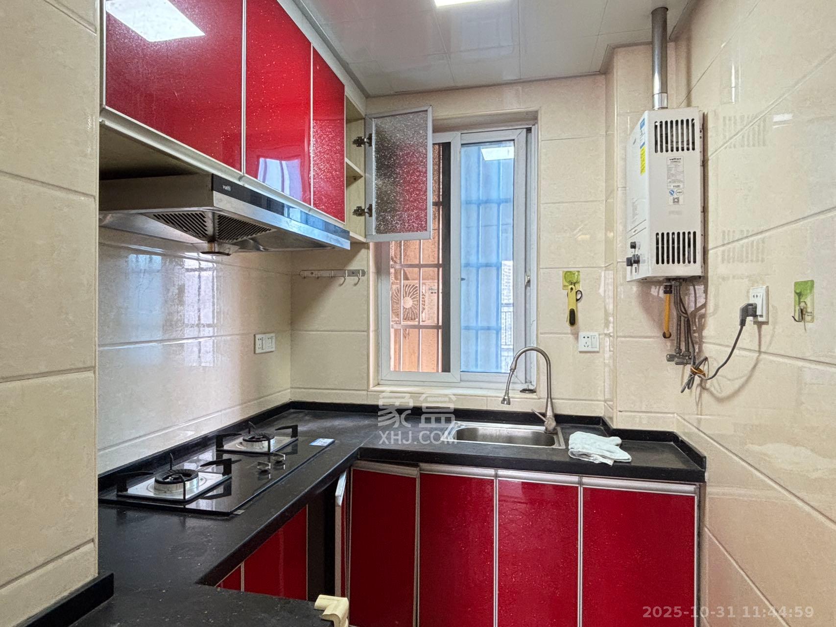 福嘉园  2室2厅1卫    1800.0元/月 福嘉园  2室2厅1卫    1800.0元/月室内图