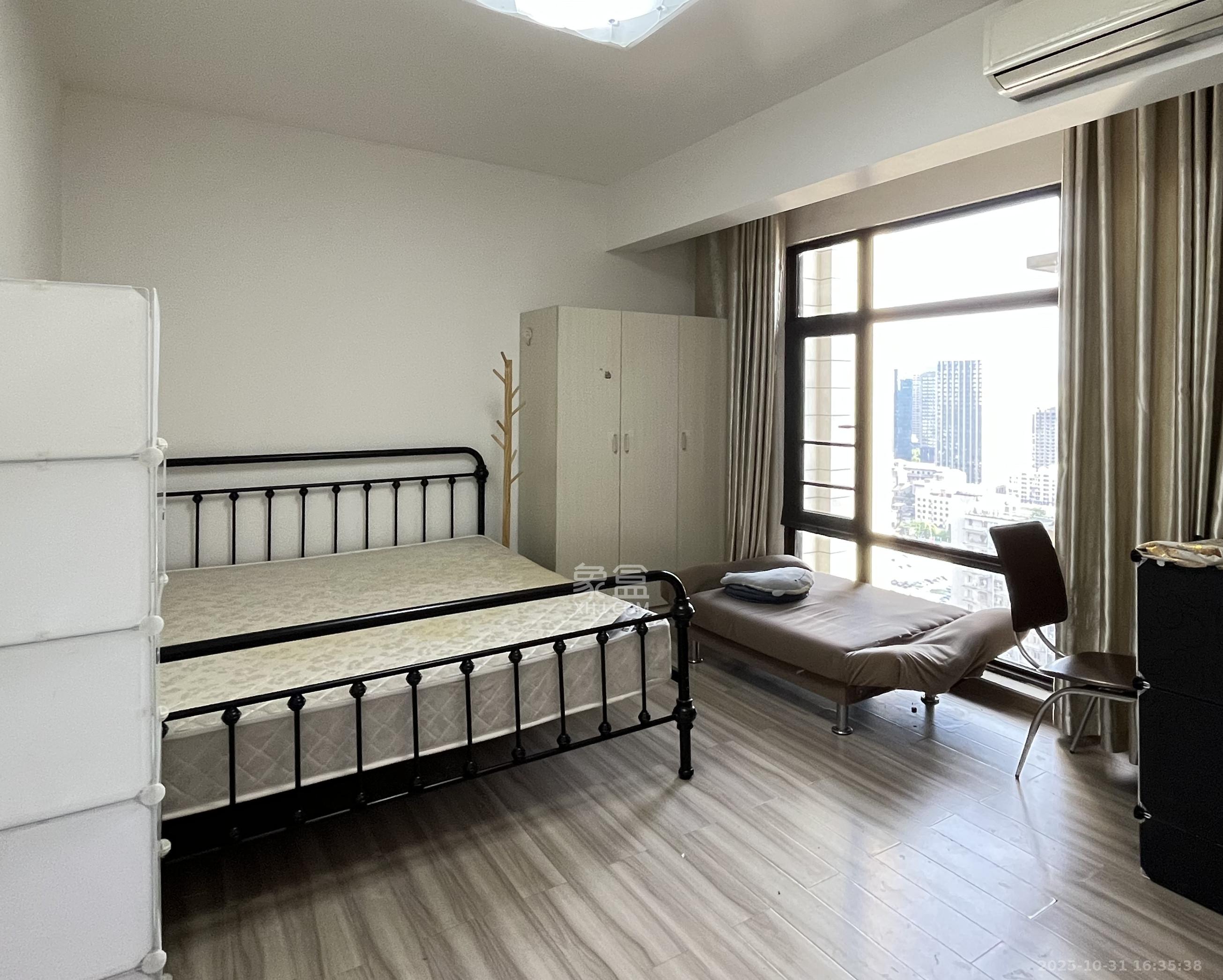 铂宫  1室1厅1卫    1800.0元/月 铂宫  1室1厅1卫    1800.0元/月室内图