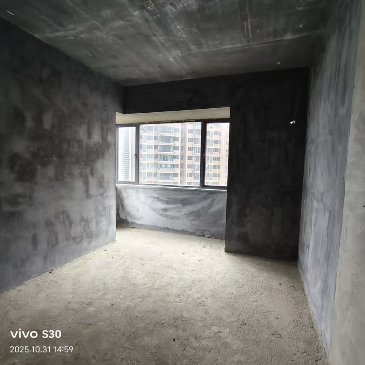 雁城国际公馆  4室2厅2卫    39.8万室内图