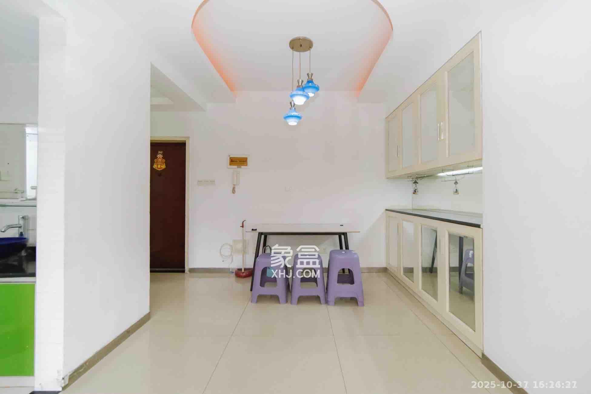 亚商国际  1室1厅1卫    1800.0元/月室内图