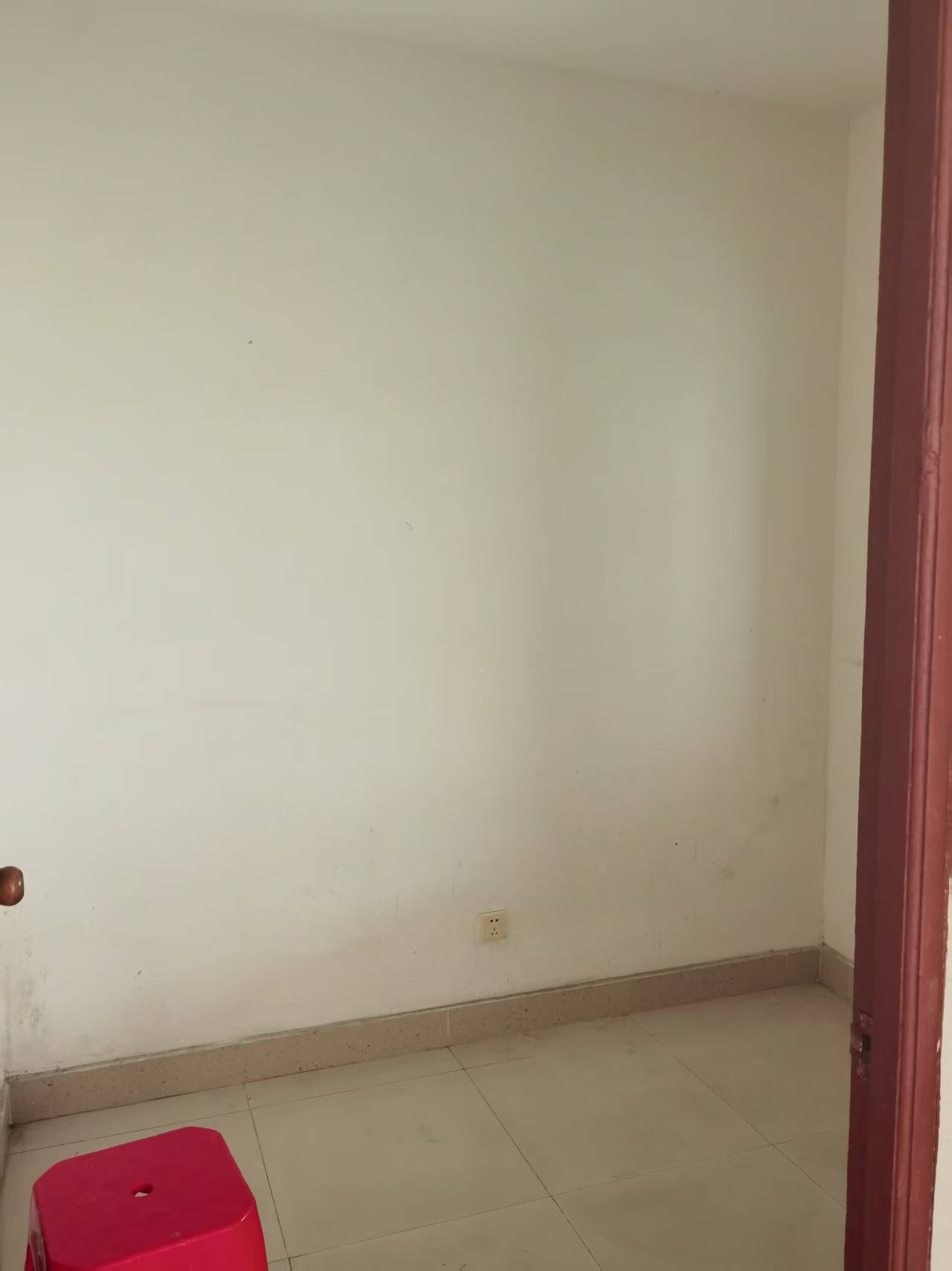 裕丰公寓 3室2厅1卫 2000.0元/月 裕丰公寓 3室2厅1卫 2000.0元/月室内图