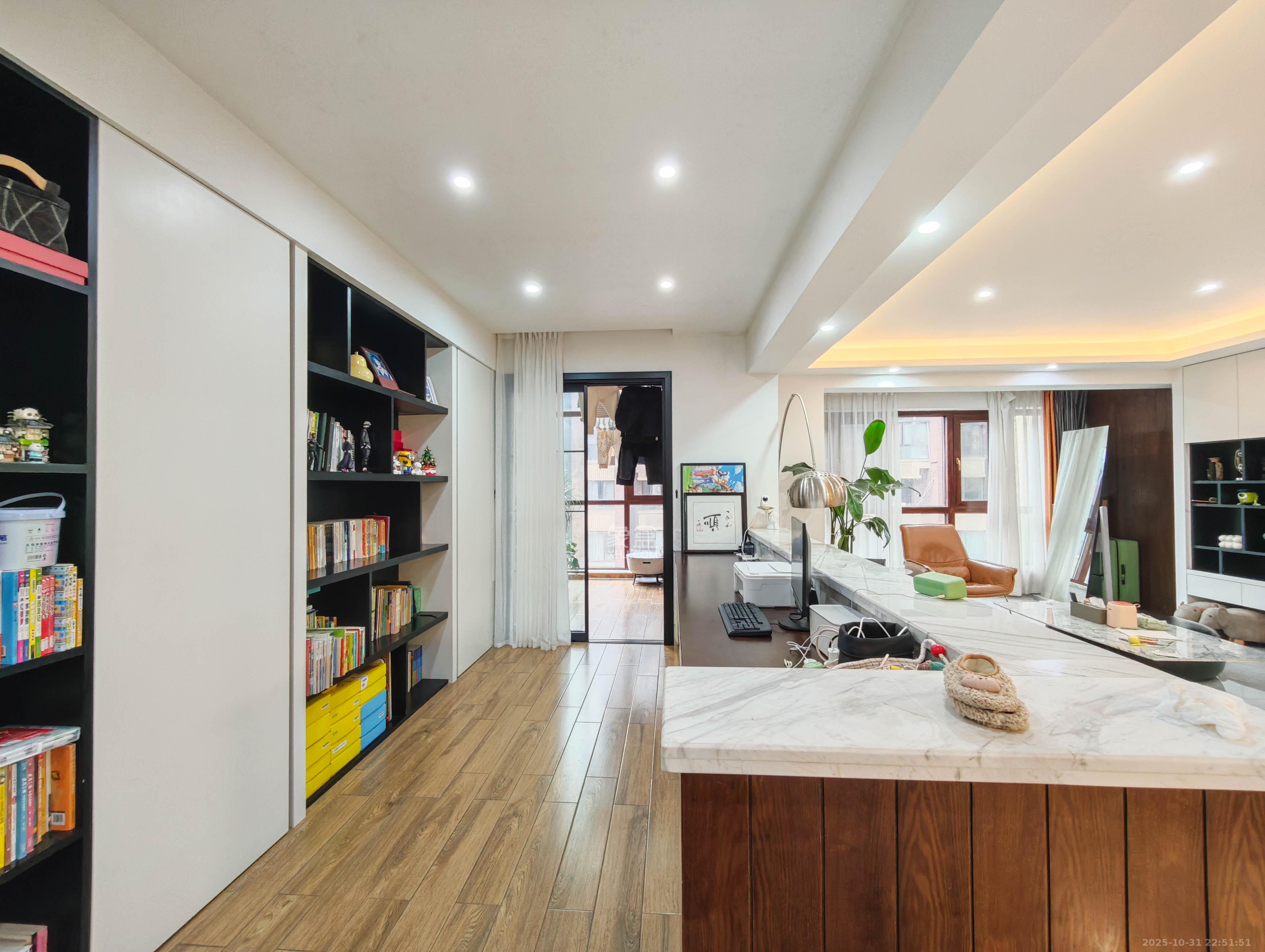 保利城(中航城国际社区、郡原美村) 4室2厅2卫 178.0万 保利城(中航城国际社区、郡原美村) 4室2厅2卫 178.0万其他