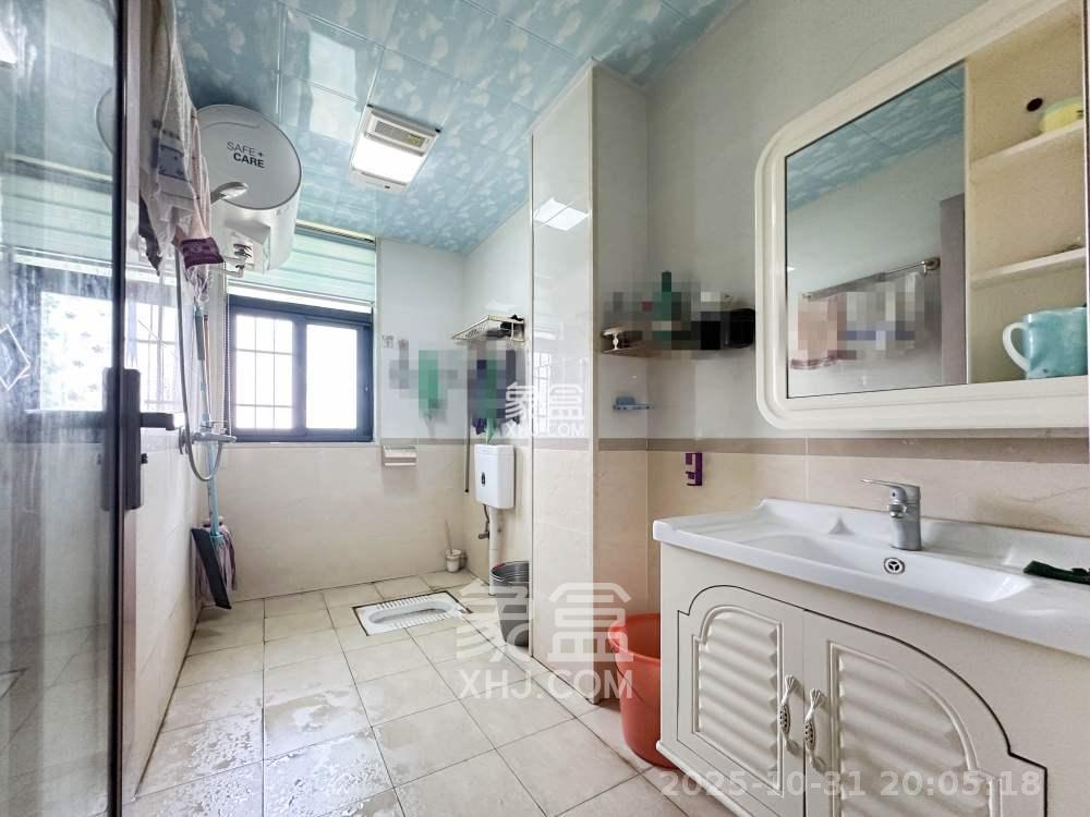 水岸天际（一期、二期）  6室2厅2卫    6500.0元/月室内图