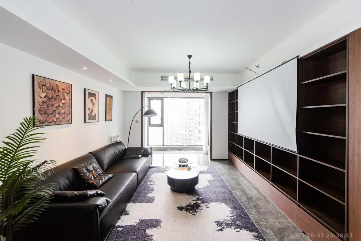 北辰瀚江府  3室2厅2卫    240.0万 北辰瀚江府  3室2厅2卫    240.0万客厅