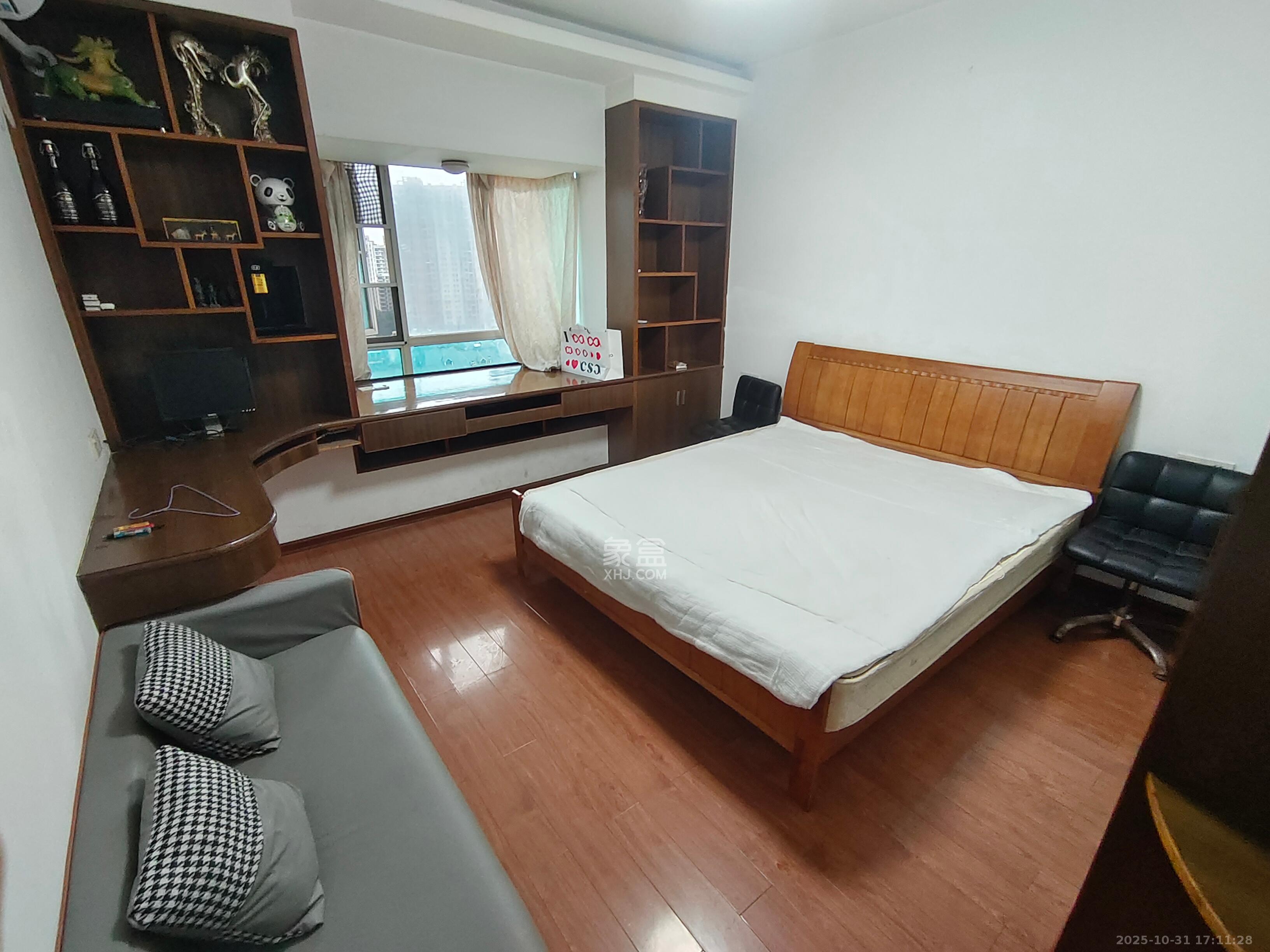 柠檬丽都  3室2厅2卫    2600.0元/月室内图