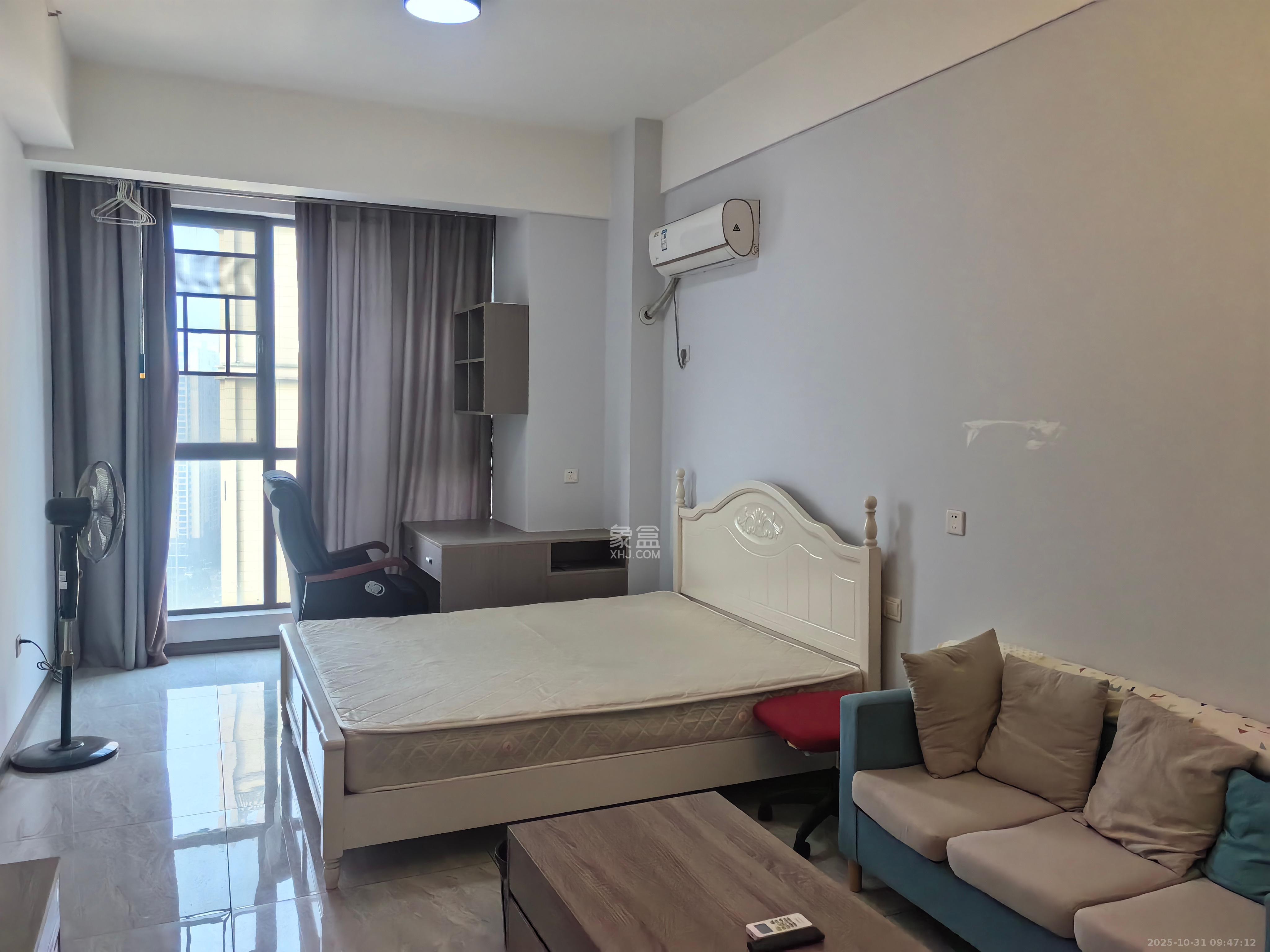 润和滨江府  1室1厅1卫    1400.0元/月室内图