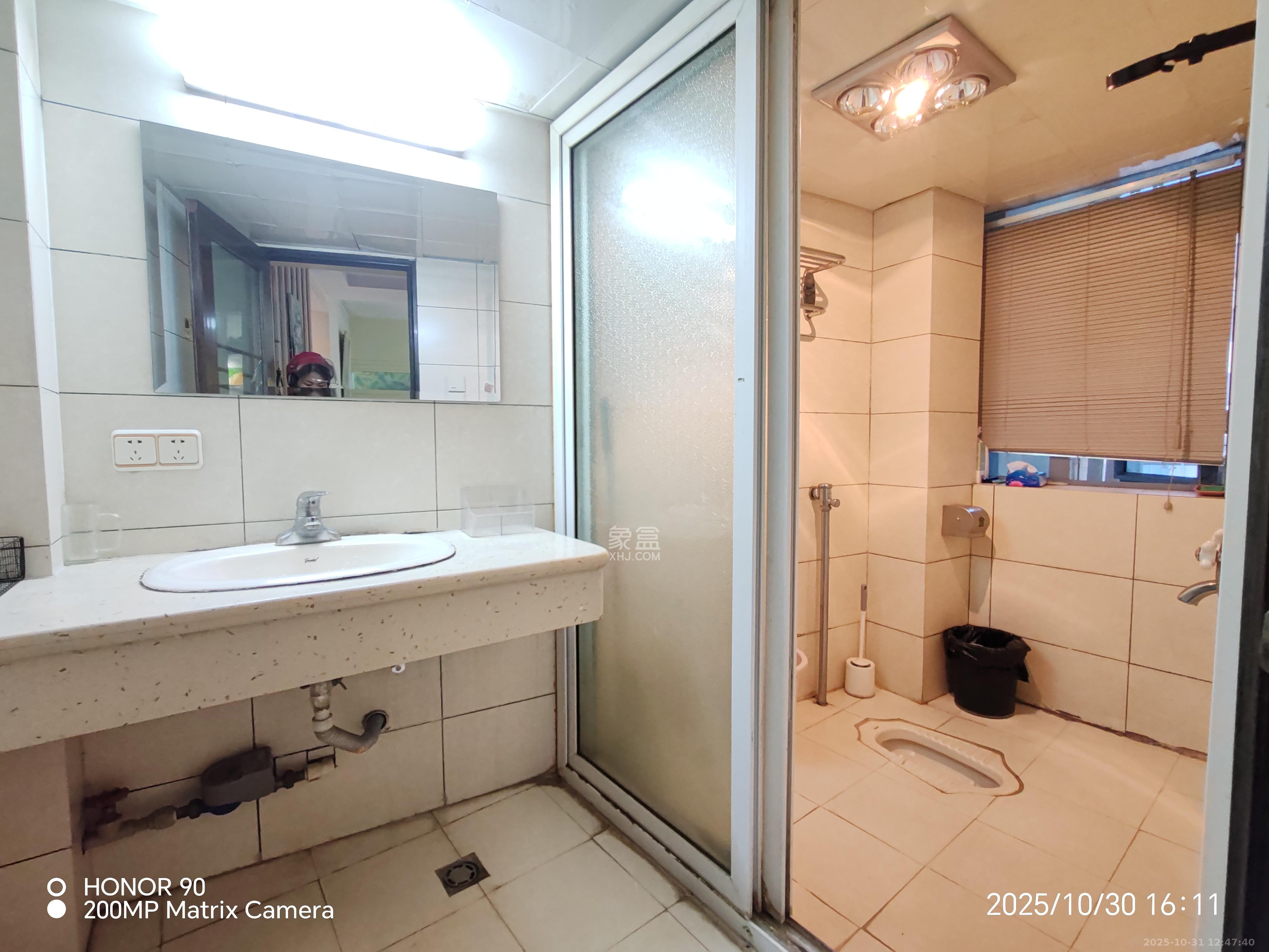 书香名邸  3室2厅1卫    3300.0元/月 书香名邸  3室2厅1卫    3300.0元/月室内图