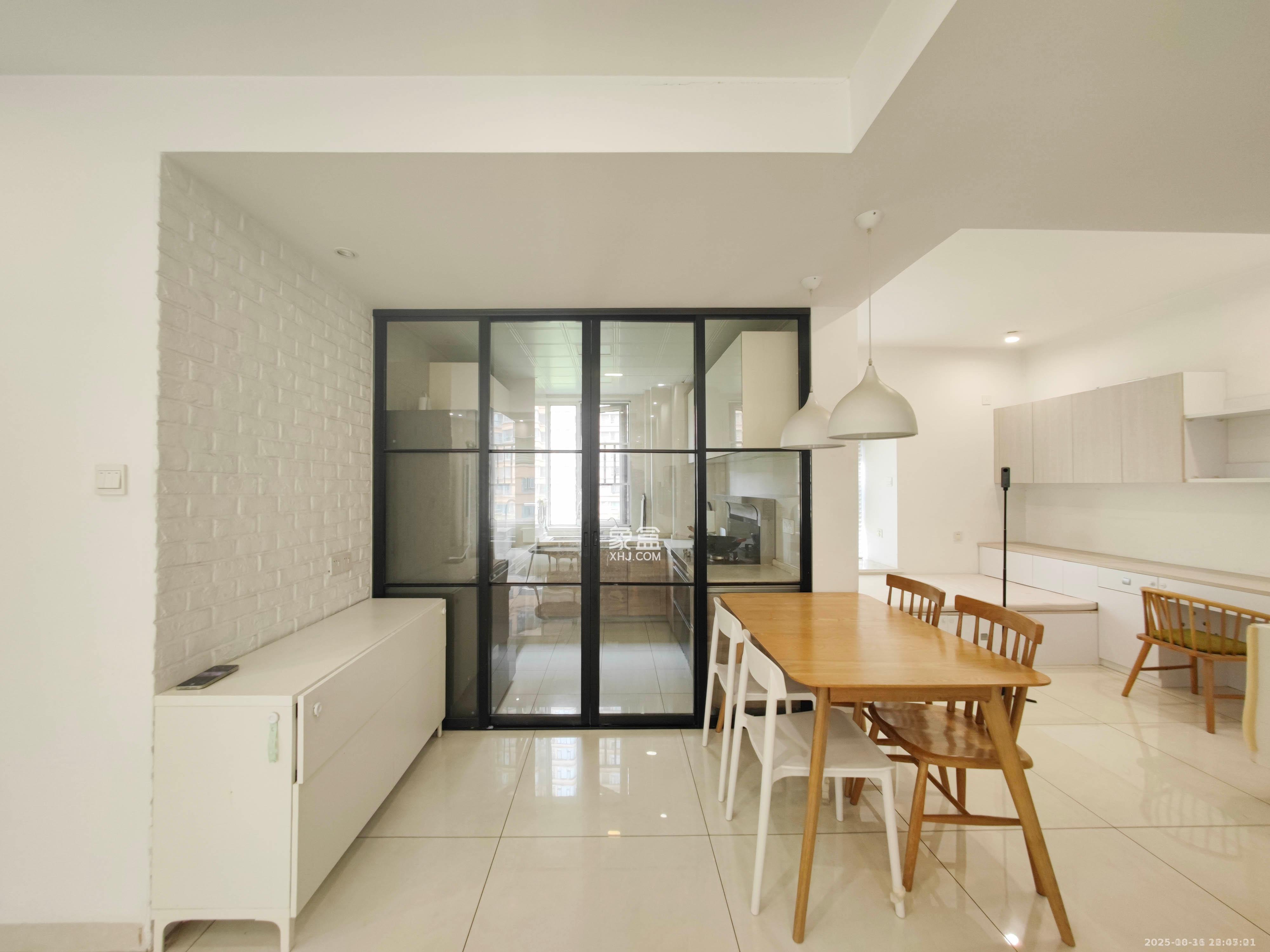 五矿万境水岸一期(万境水岸嘉苑)  3室2厅2卫    3200.0元/月 五矿万境水岸一期(万境水岸嘉苑)  3室2厅2卫    3200.0元/月室内图