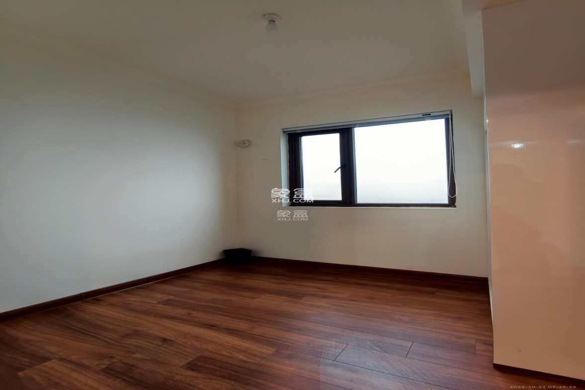 碧桂园翘楚棠 4室2厅2卫 2500.0元/月 碧桂园翘楚棠 4室2厅2卫 2500.0元/月室内图