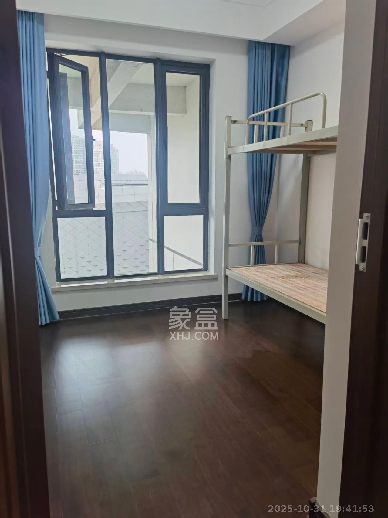 绿地长沙城际空间站（绿地新里佳苑）  5室2厅3卫    6000.0元/月室内图