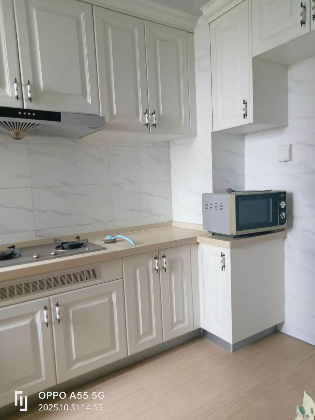 碧桂园  4室2厅2卫    2600.0元/月室内图