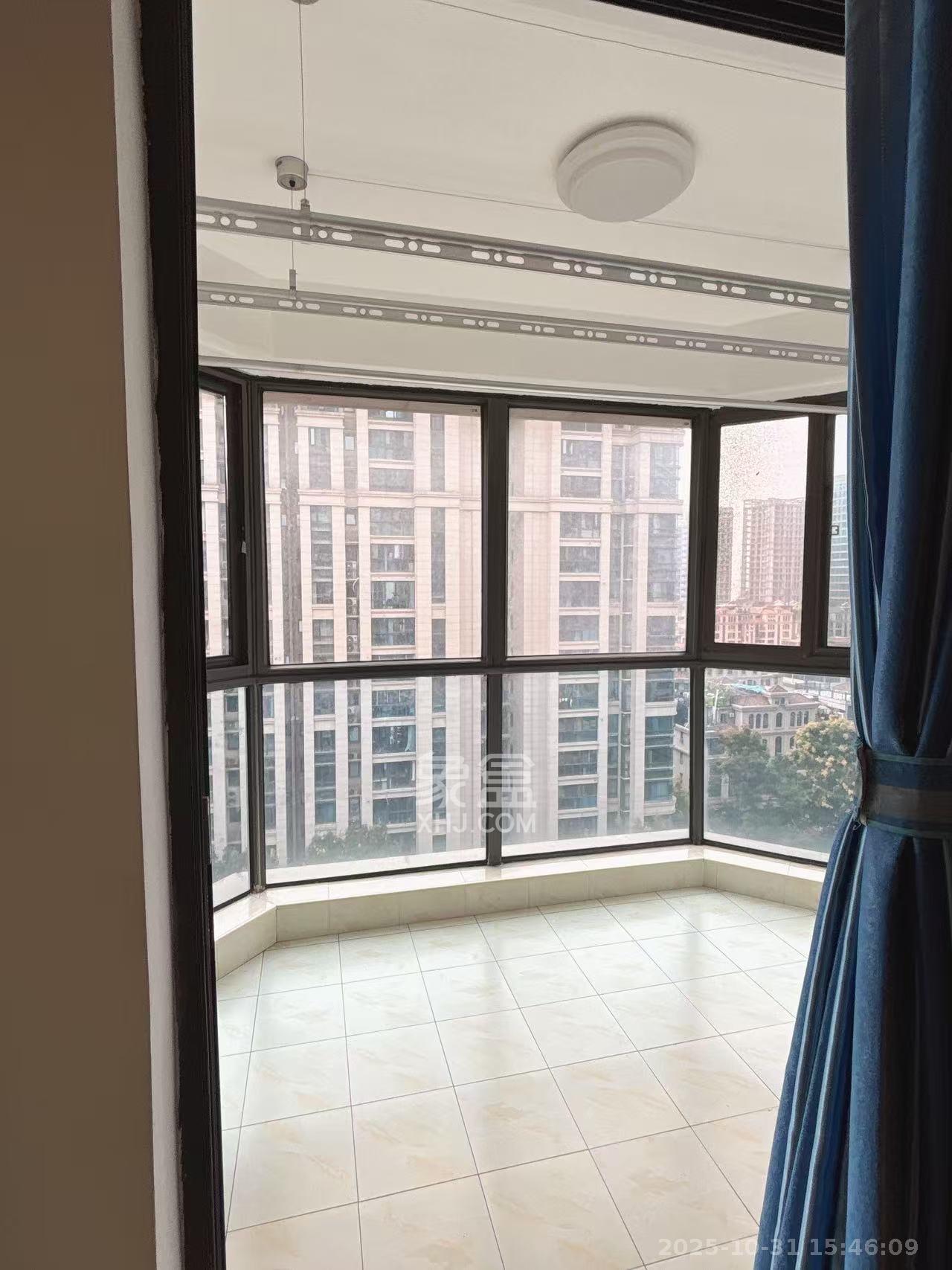 明昇壹城(明昇时代广场)一期  3室2厅1卫    2400.0元/月 明昇壹城(明昇时代广场)一期  3室2厅1卫    2400.0元/月室内图