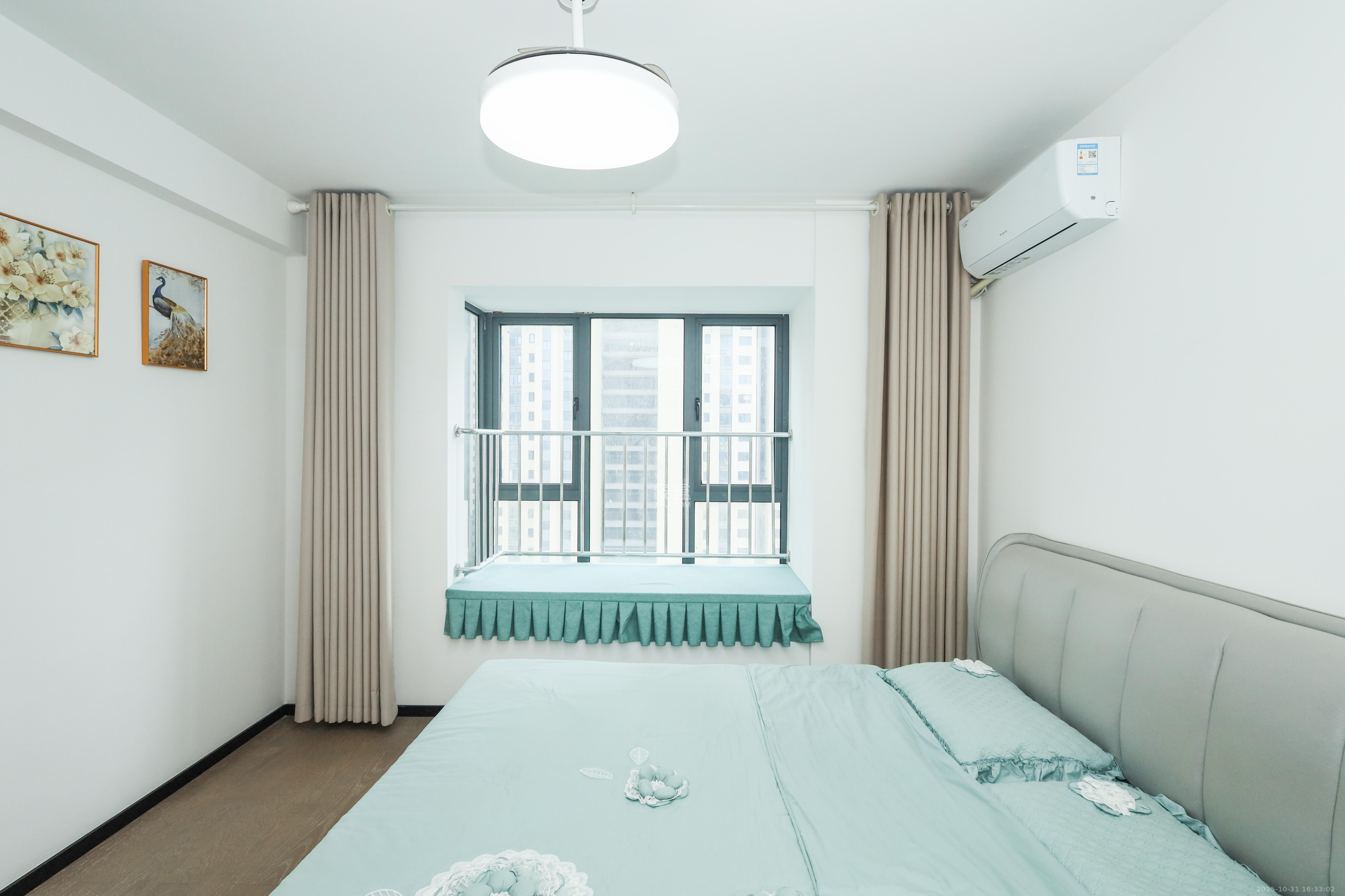 欣利梅溪左岸 3室2厅2卫 125.0万 欣利梅溪左岸 3室2厅2卫 125.0万卧室