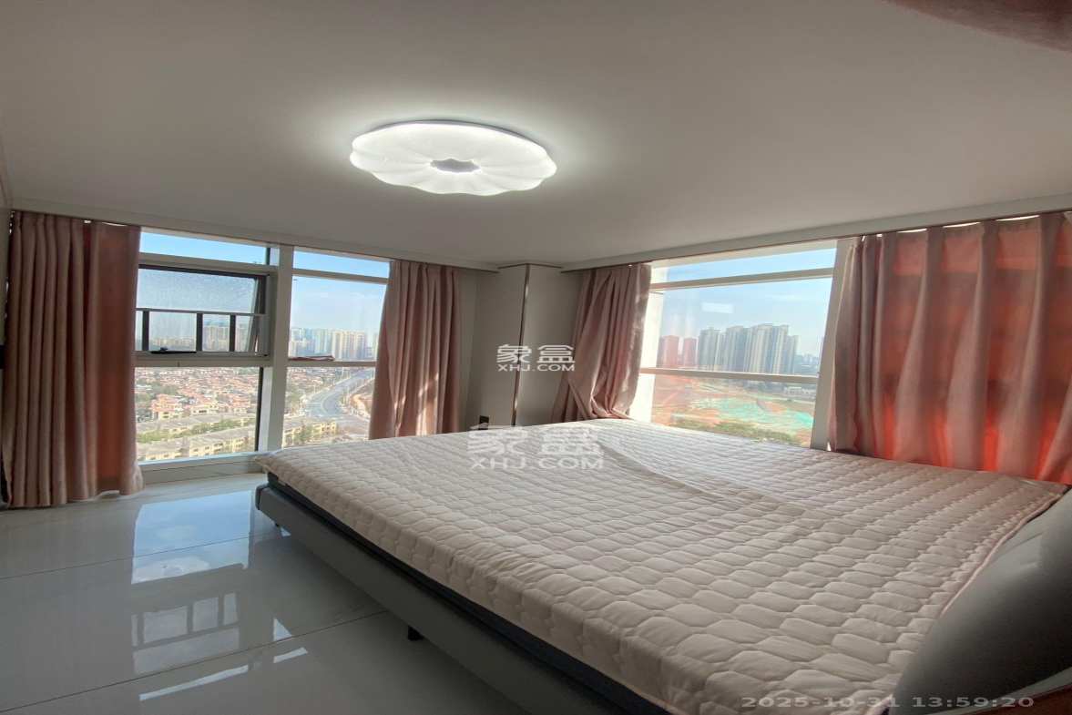 中建嘉和城  4室2厅1卫    2800.0元/月 中建嘉和城  4室2厅1卫    2800.0元/月室内图