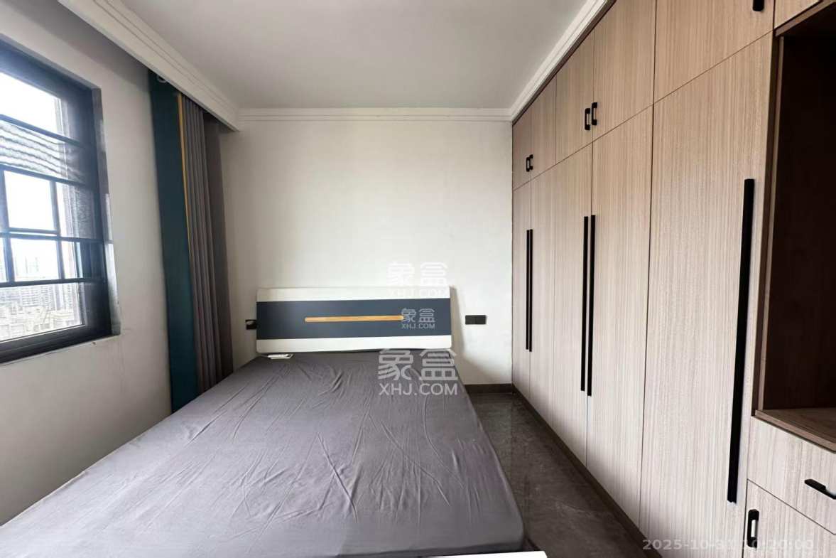 金地三千府(金地湖山樾、金地自在城) 4室2厅2卫 2300.0元/月 金地三千府(金地湖山樾、金地自在城) 4室2厅2卫 2300.0元/月室内图