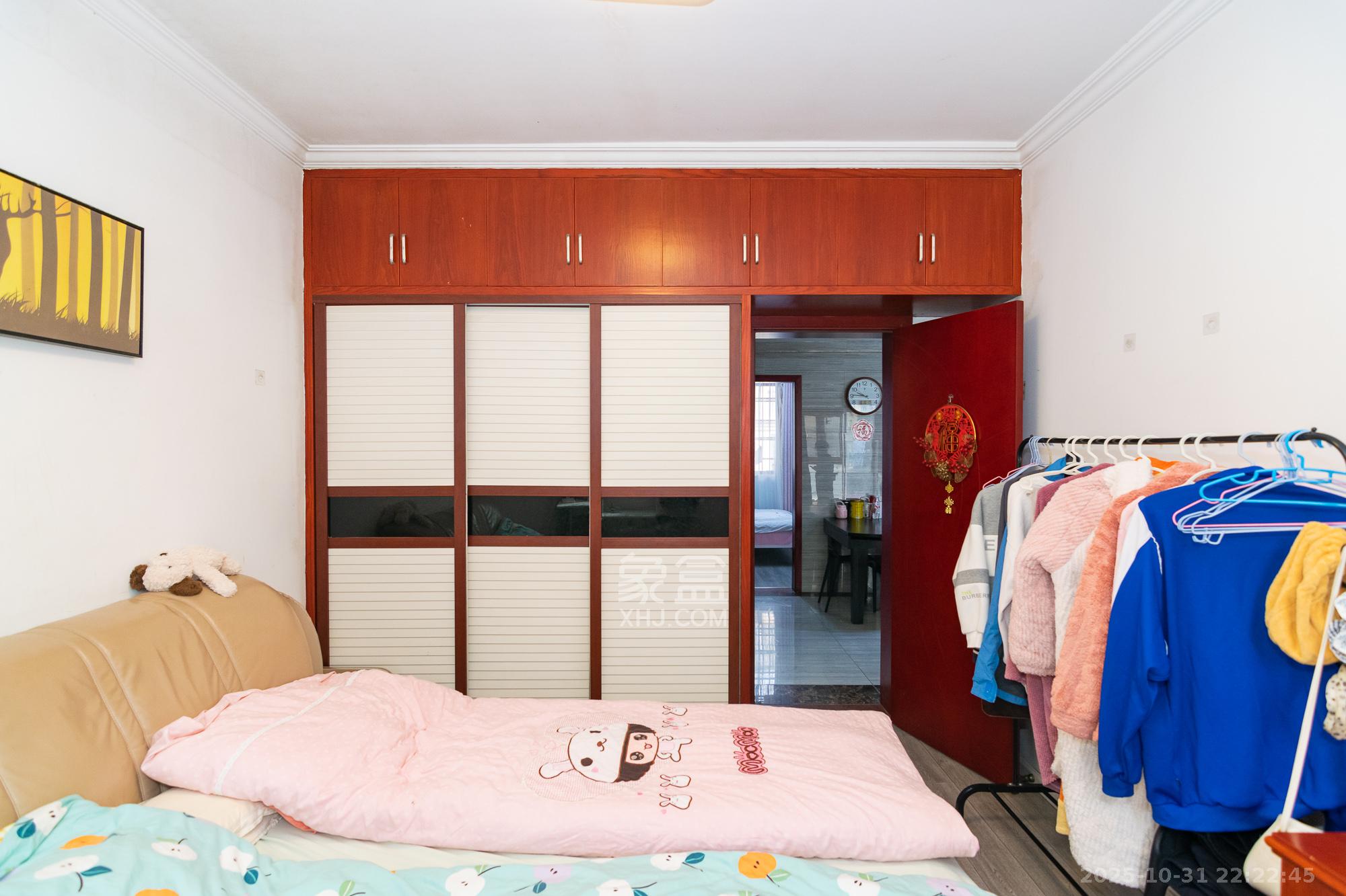 澳海月亮湾 3室2厅2卫 58.0万 澳海月亮湾 3室2厅2卫 58.0万卧室