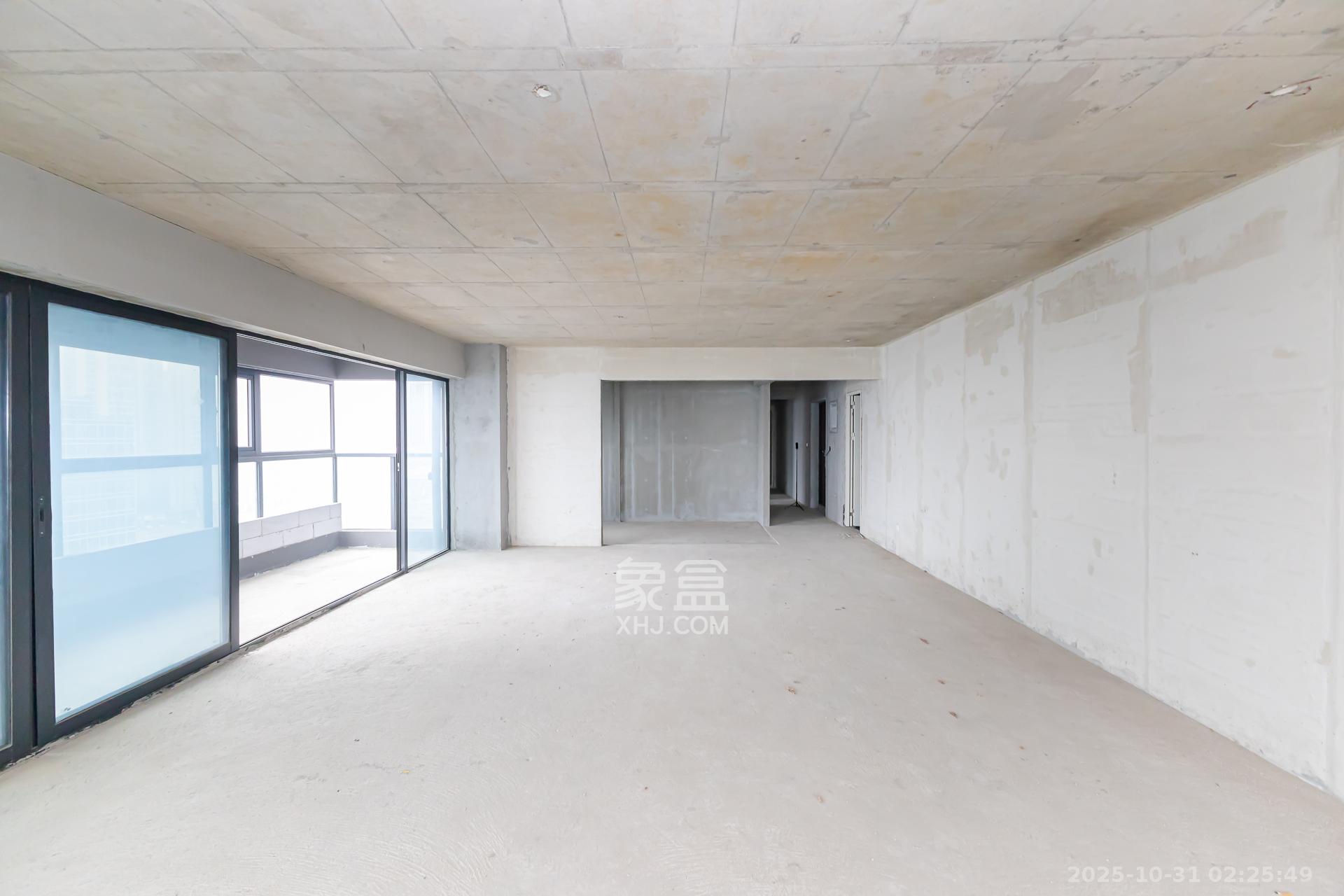 越秀湘江星汇城一期 1室0厅0卫 238.0万 越秀湘江星汇城一期 1室0厅0卫 238.0万客厅