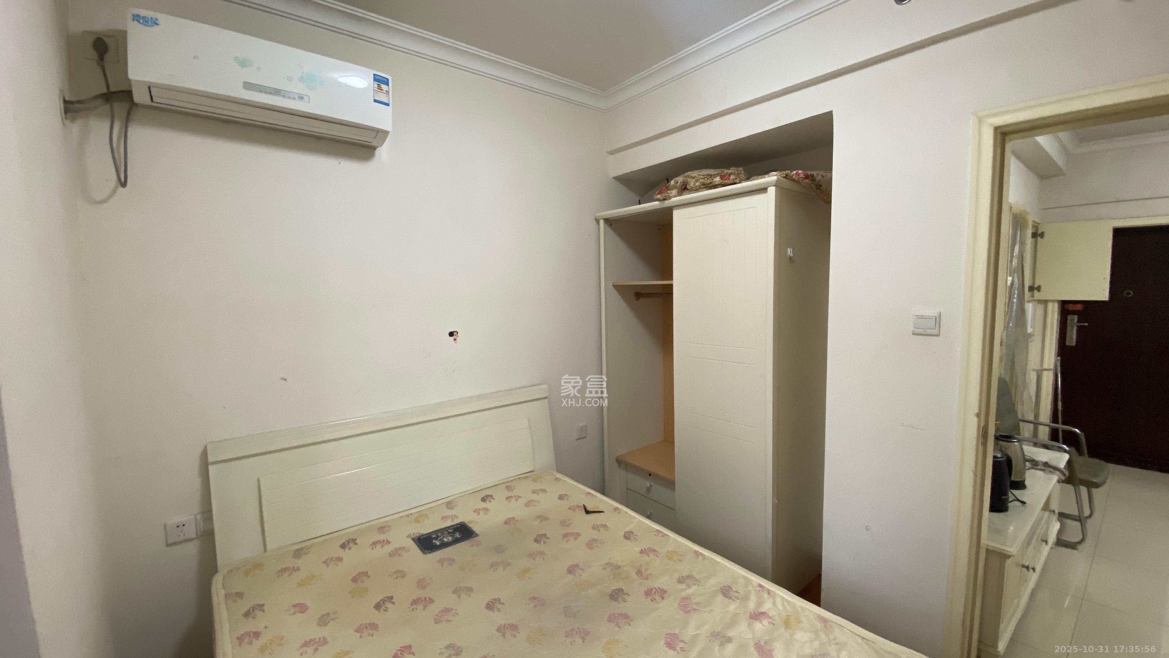 中建芙蓉工社  2室1厅1卫    1600.0元/月室内图