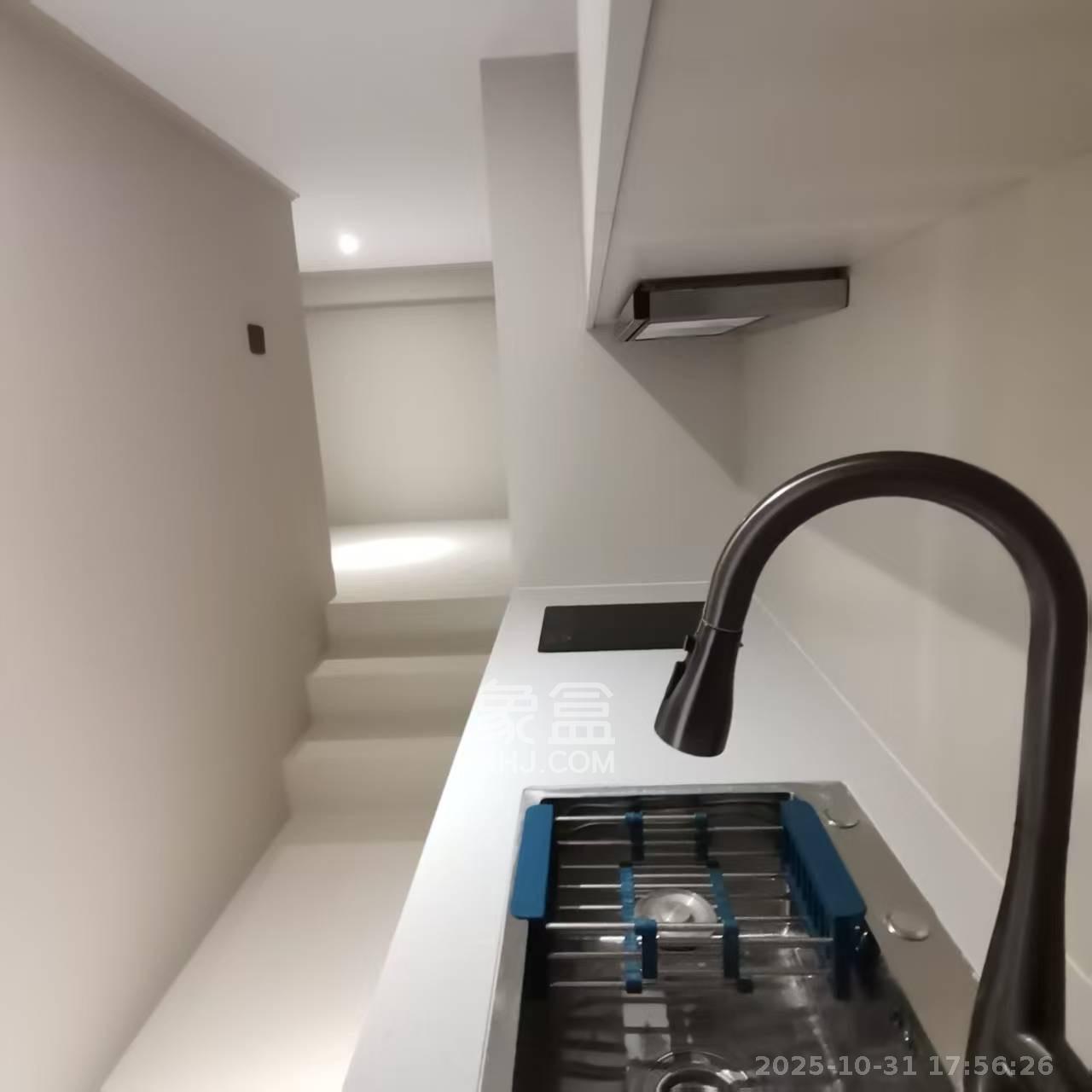 卓越中寰 1室1厅1卫 1500.0元/月 卓越中寰 1室1厅1卫 1500.0元/月室内图