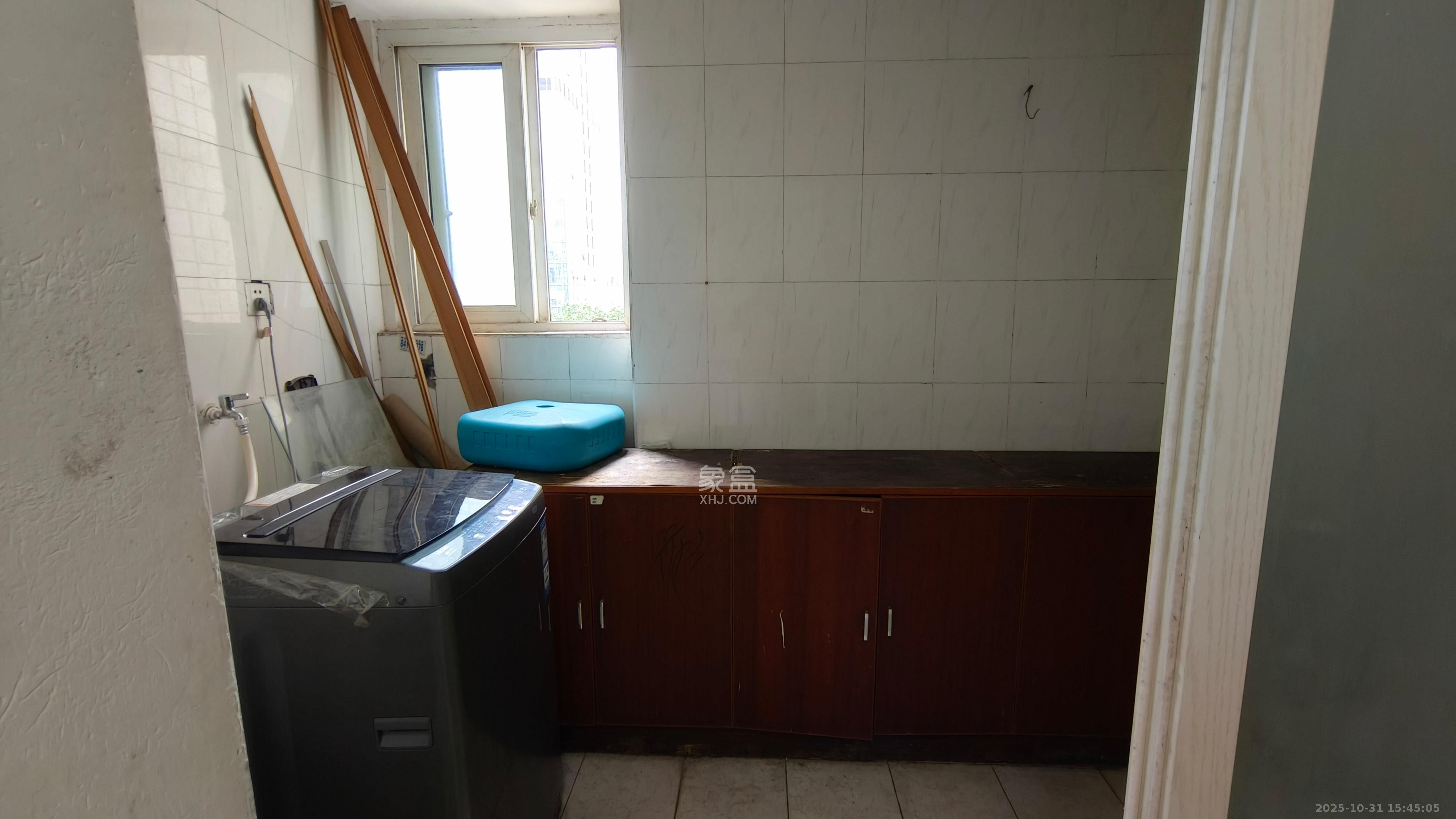 星蓝湾 3室2厅1卫 2500.0元/月 星蓝湾 3室2厅1卫 2500.0元/月室内图