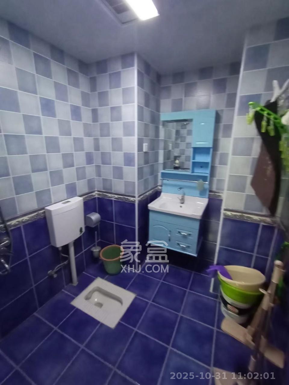 半山公馆(半山国际中心)  1室1厅1卫    2200.0元/月 半山公馆(半山国际中心)  1室1厅1卫    2200.0元/月室内图