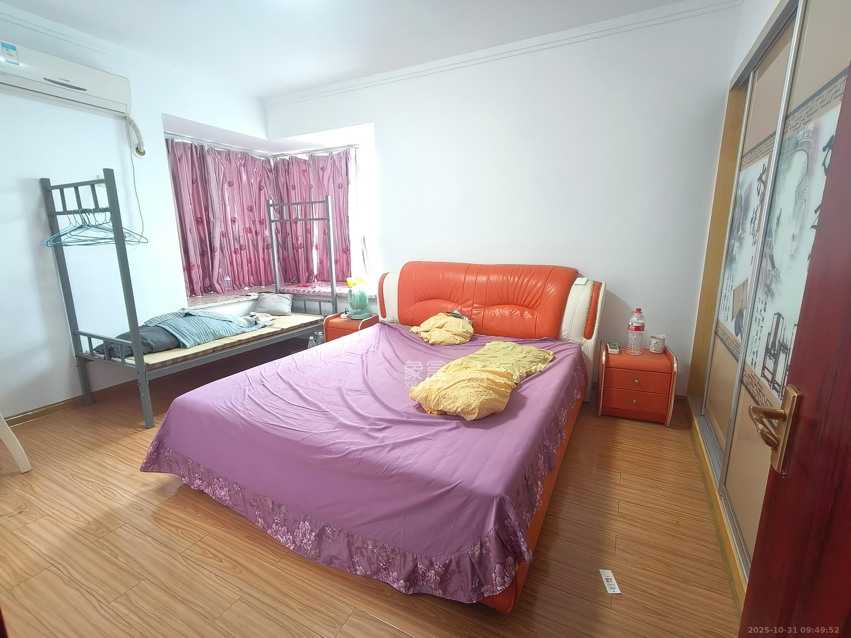 明天一城  3室2厅1卫    1700.0元/月室内图