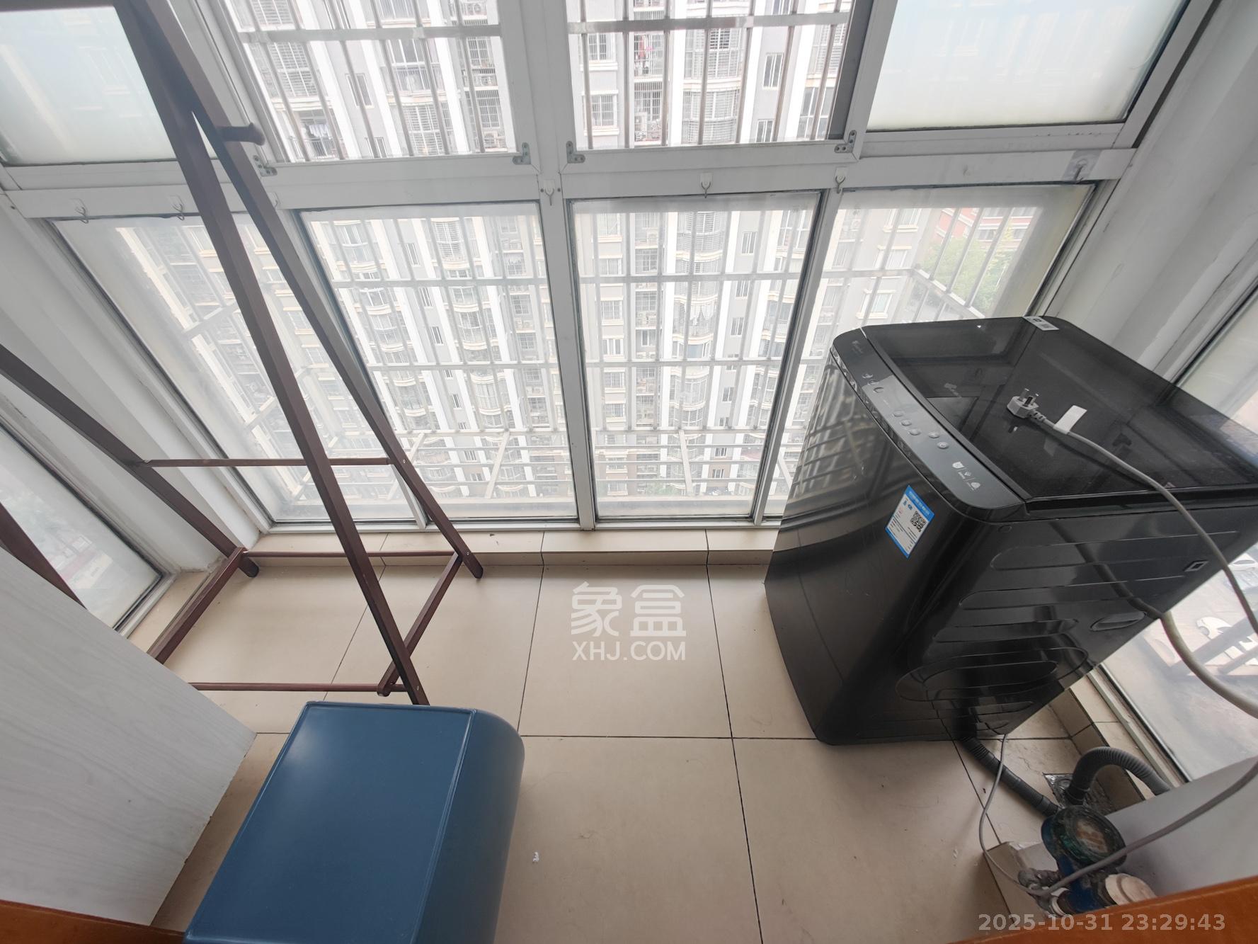 泰禹家园（彩云之翼家园一期、二期、三期）  4室2厅2卫    116.0万阳台