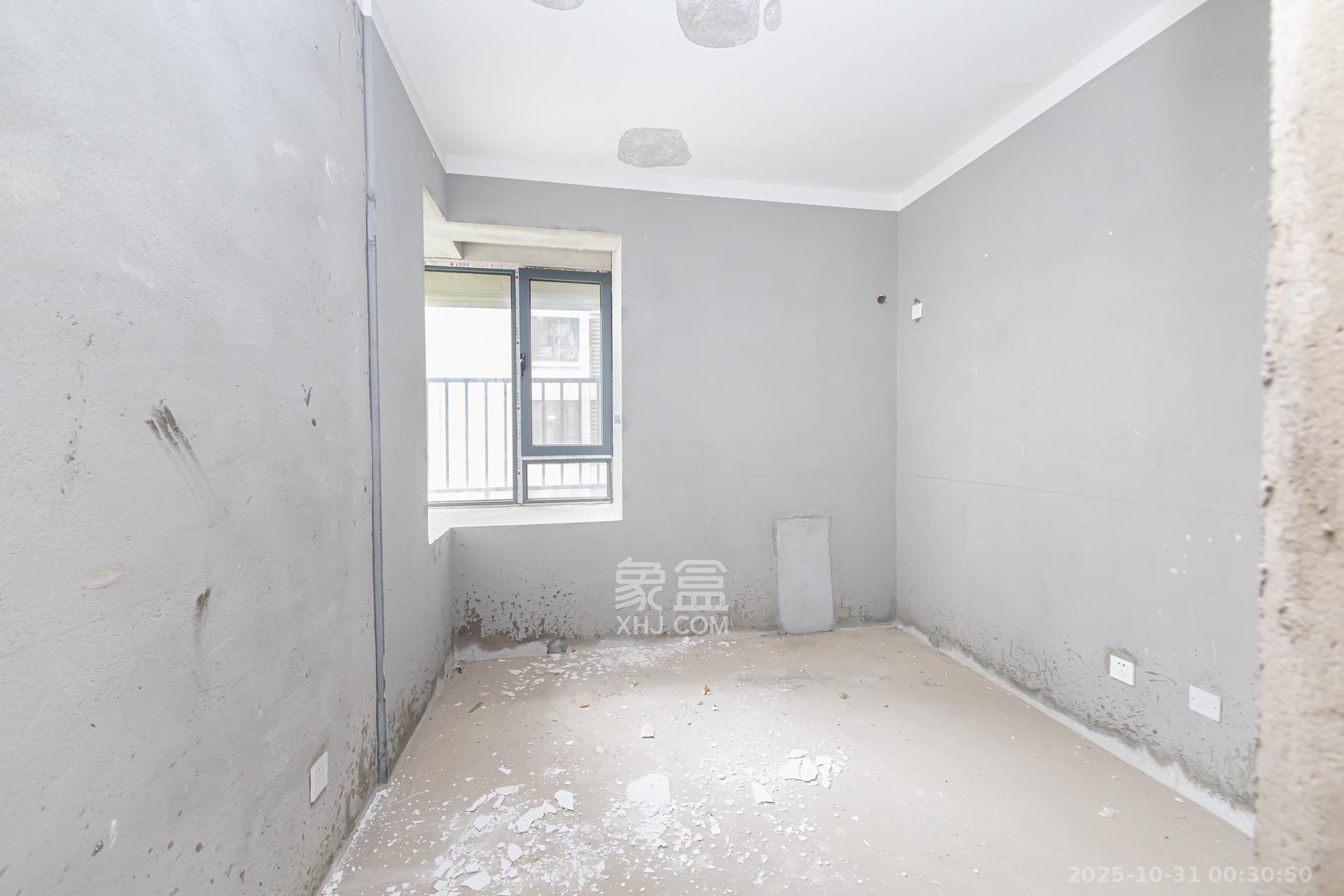 明发阅江悦府  3室2厅1卫    65.8万 明发阅江悦府  3室2厅1卫    65.8万卧室