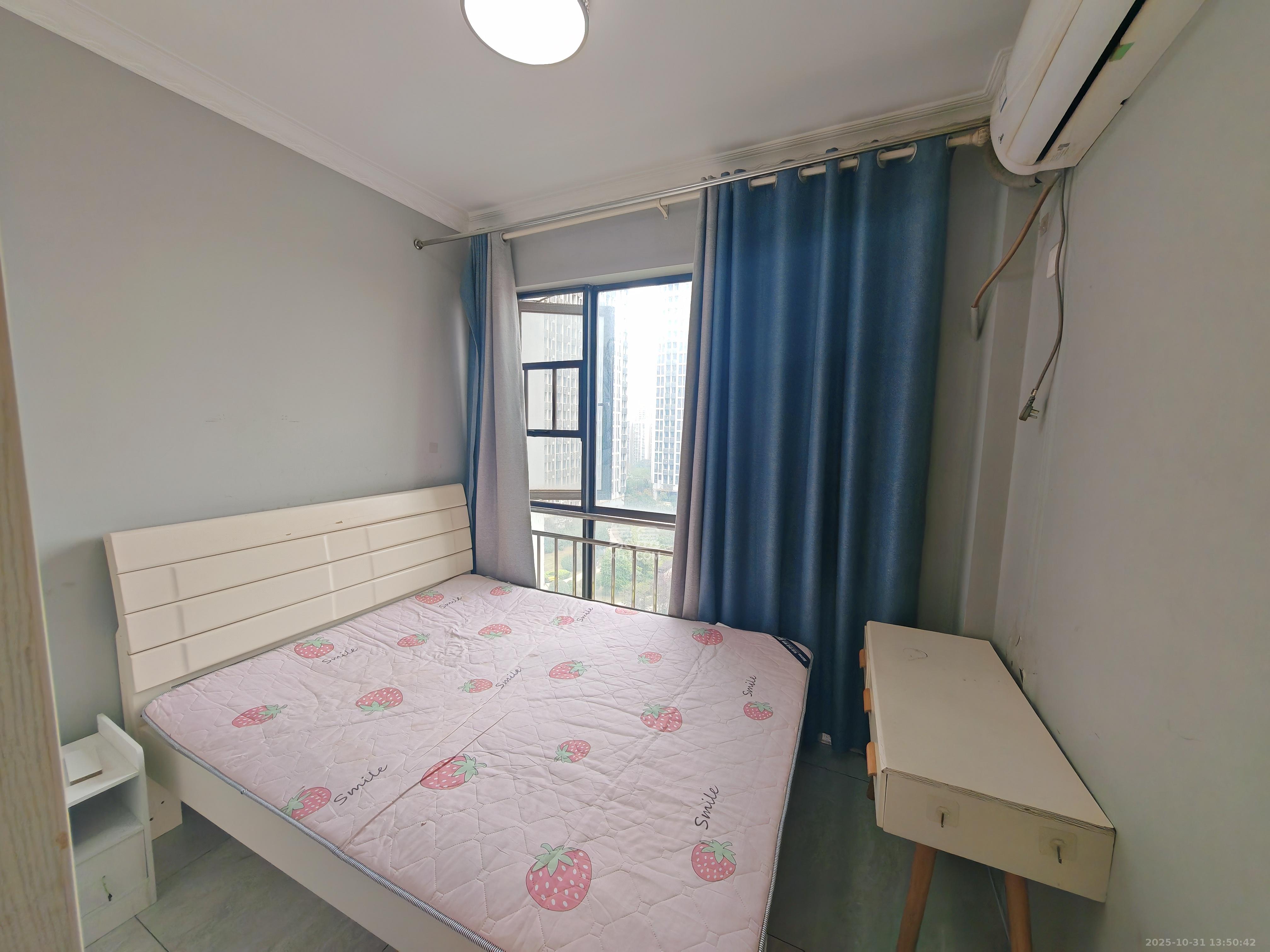 欧亚达国际广场 2室1厅1卫 2200.0元/月 欧亚达国际广场 2室1厅1卫 2200.0元/月室内图