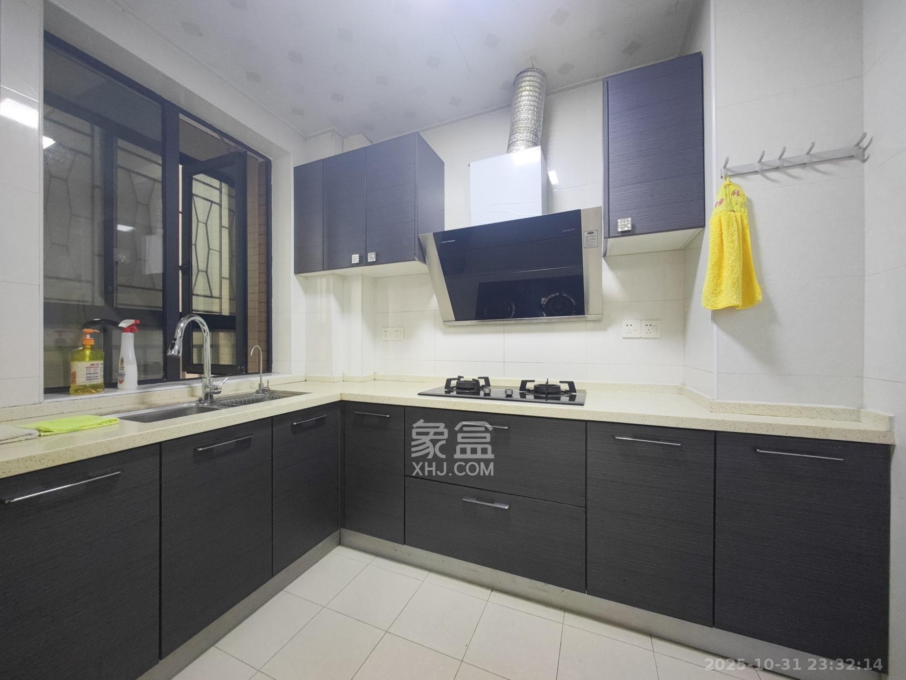 长房南屏锦源 3室2厅2卫 95.0万 长房南屏锦源 3室2厅2卫 95.0万厨房