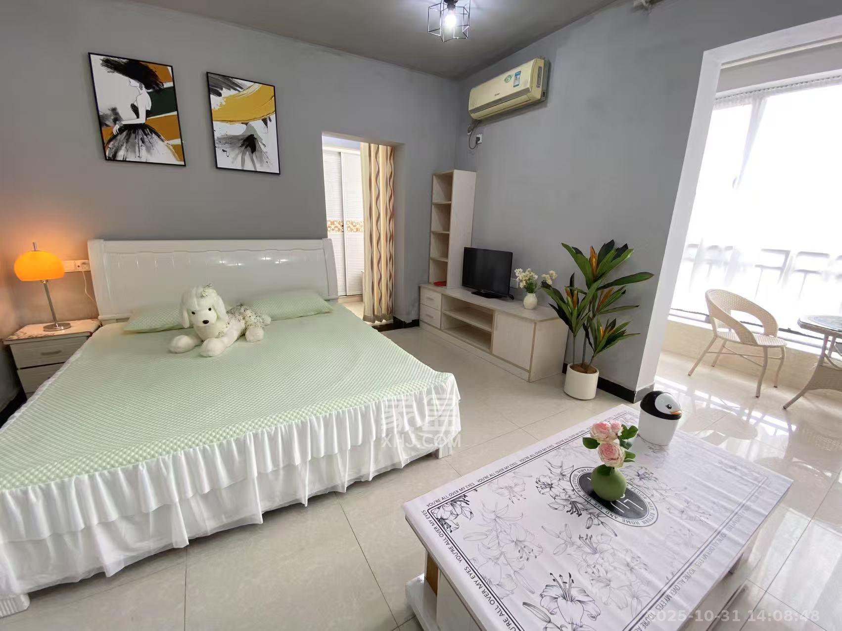 剑桥名门  1室1厅1卫    1300.0元/月室内图