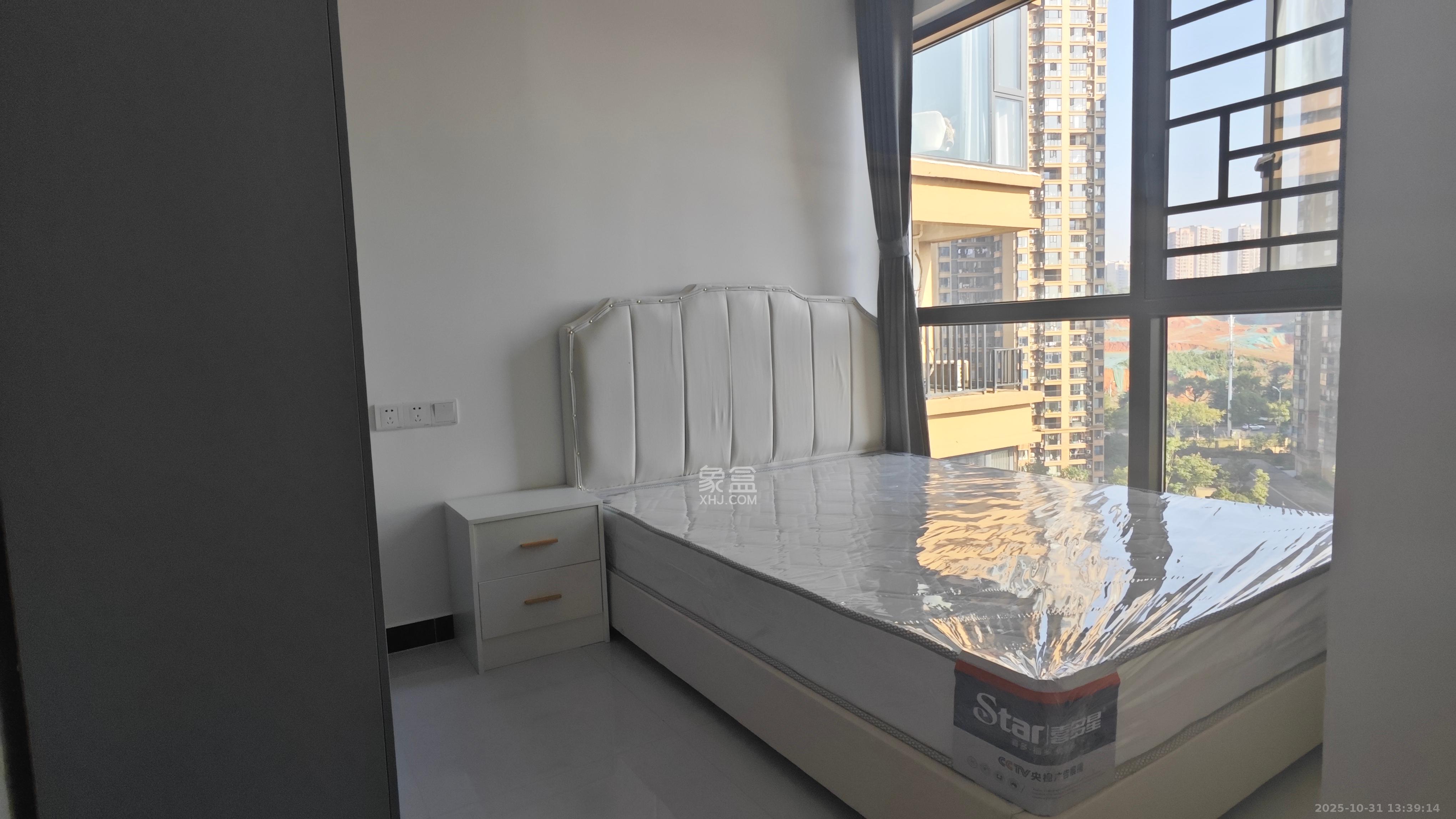 中建嘉和城  3室2厅1卫    2300.0元/月 中建嘉和城  3室2厅1卫    2300.0元/月室内图