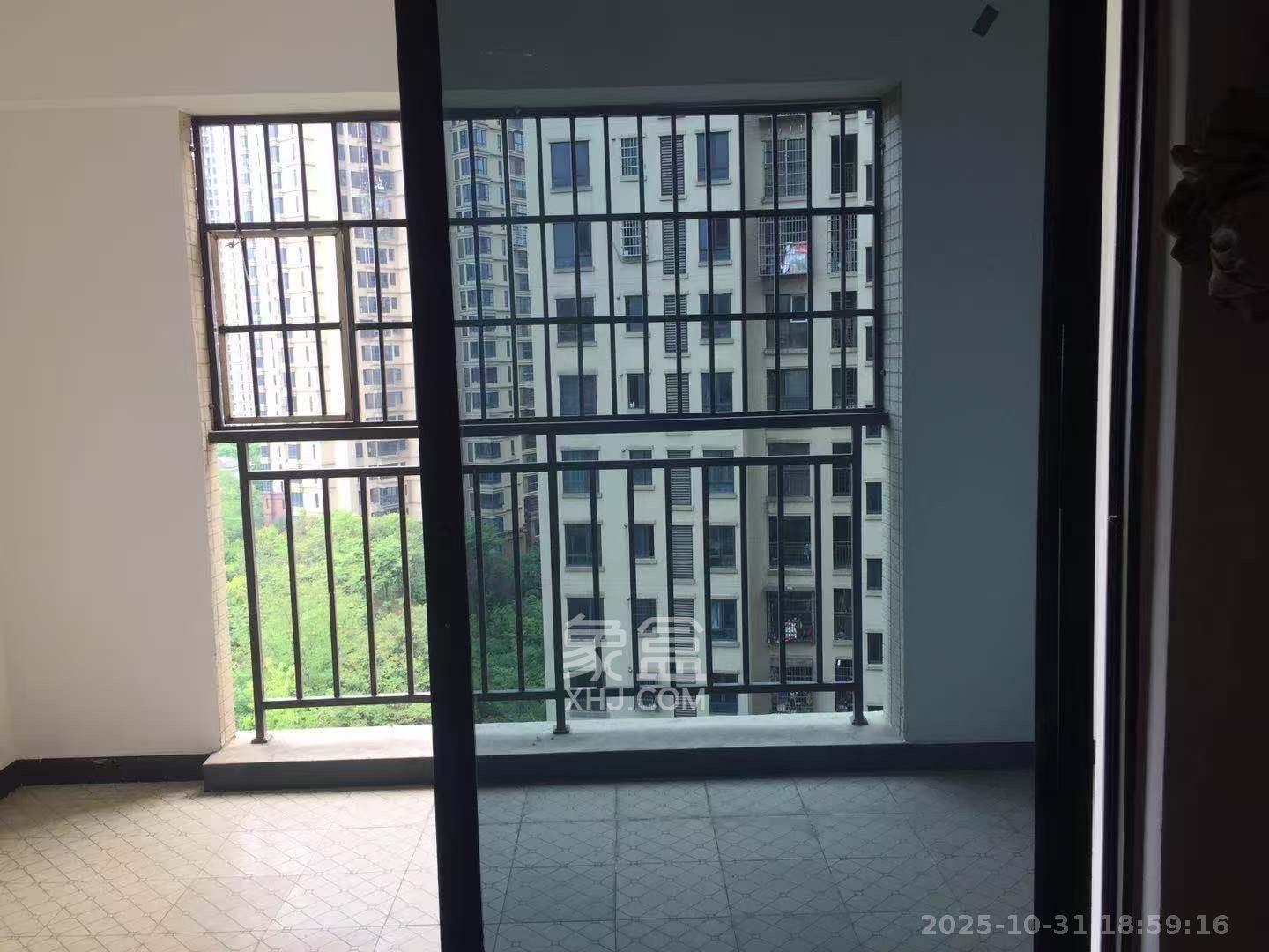 保利麓谷林语E区  4室2厅2卫    2600.0元/月室内图